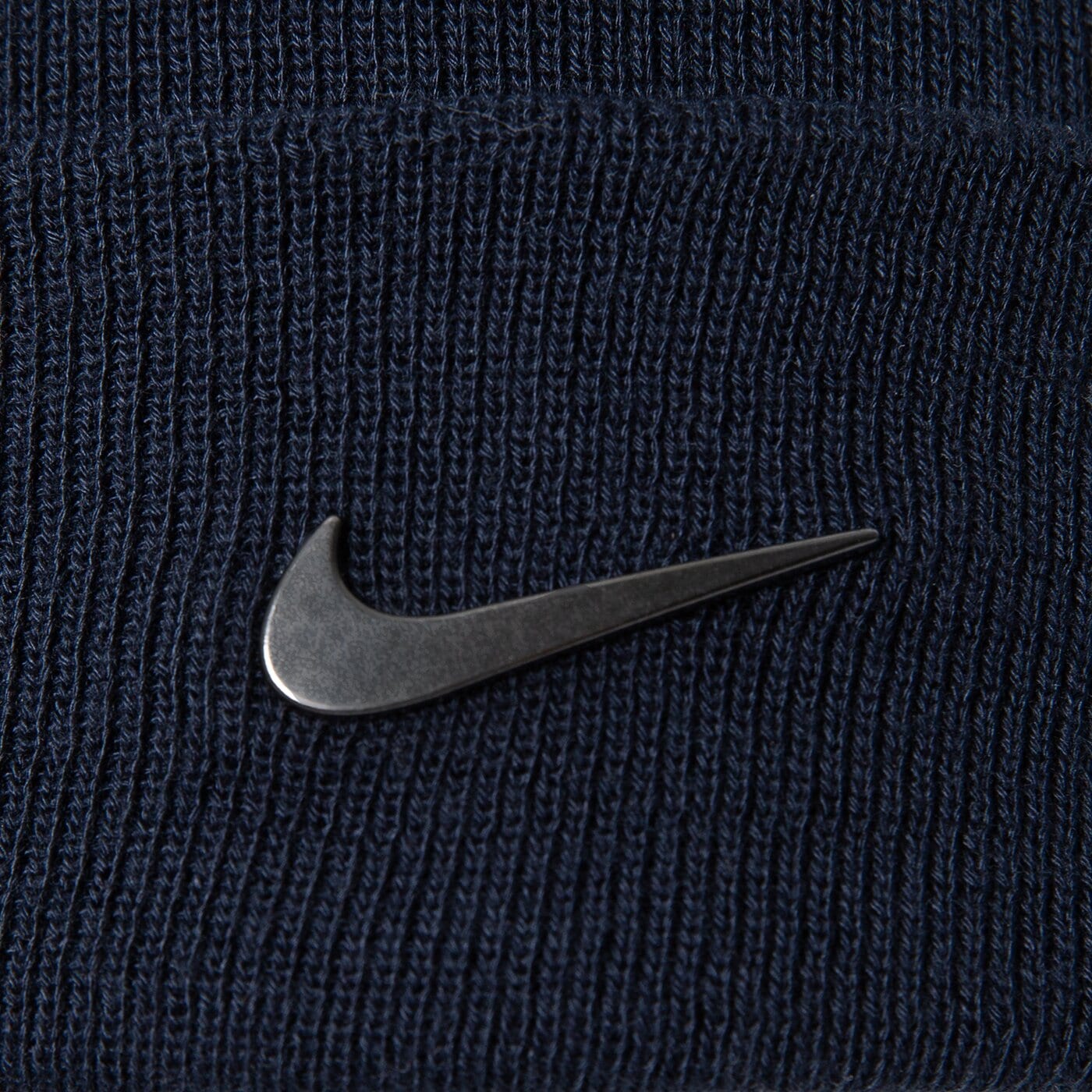 NIKE CZAPKA ZIMOWA U NSW BEANIE CUFFED SWOOSH CW6324 451 Kolor