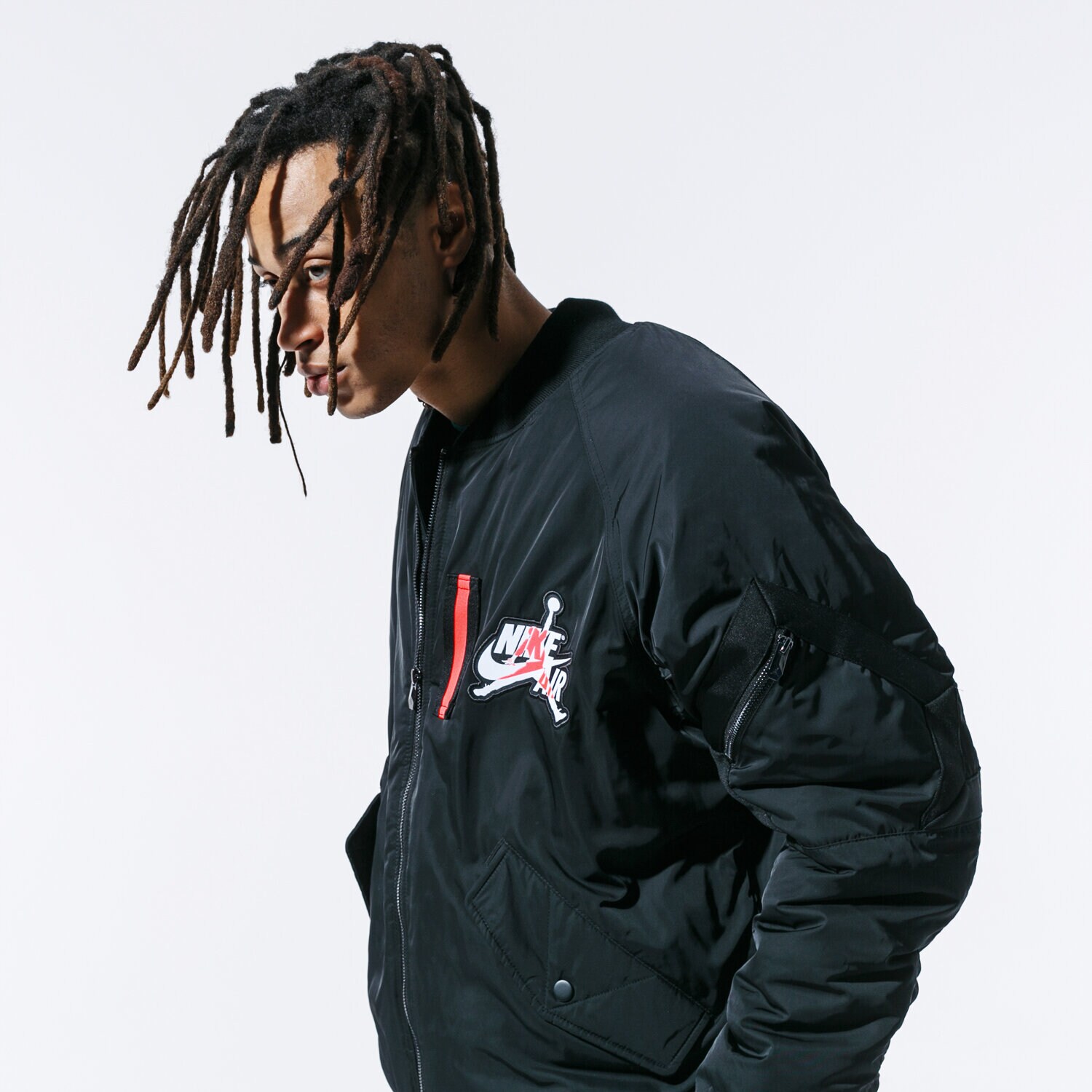 Kurtka zimowa męska JORDAN KURTKA M J WINGS MA-1 JACKET AV2598-010 CZARNY