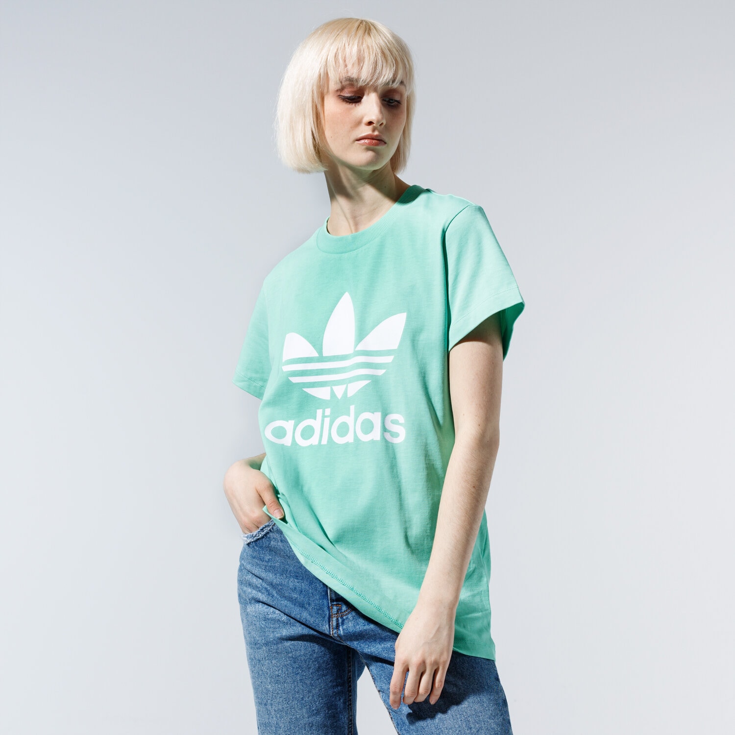 Koszulka, t-shirt damski ADIDAS T-SHIRT BOYFRIEND TEE FM3316 ZIELONY