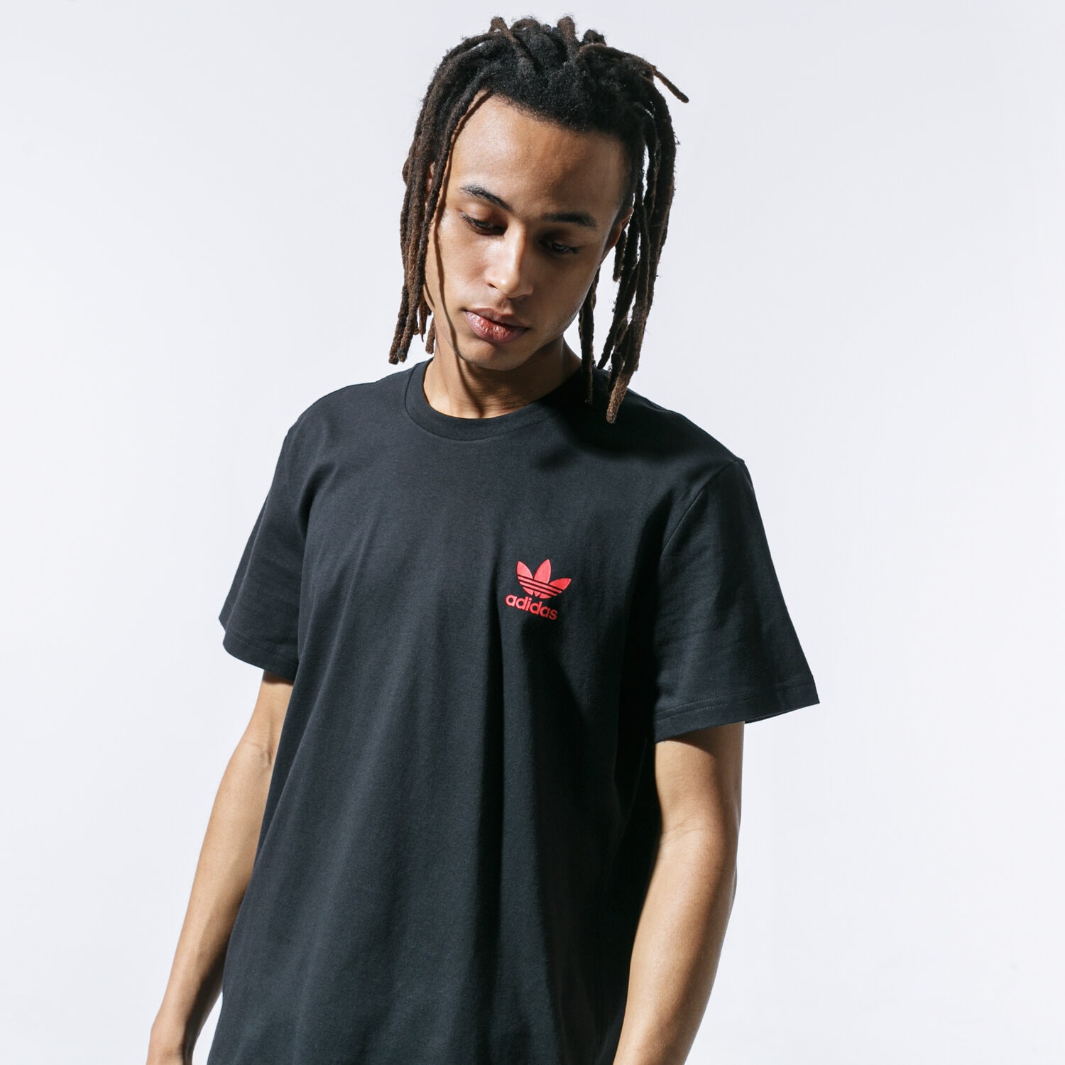 Koszulka, t-shirt sportowy męski ADIDAS T-SHIRT CHEW REVERSE PRINT TEE GJ9586 CZARNY
