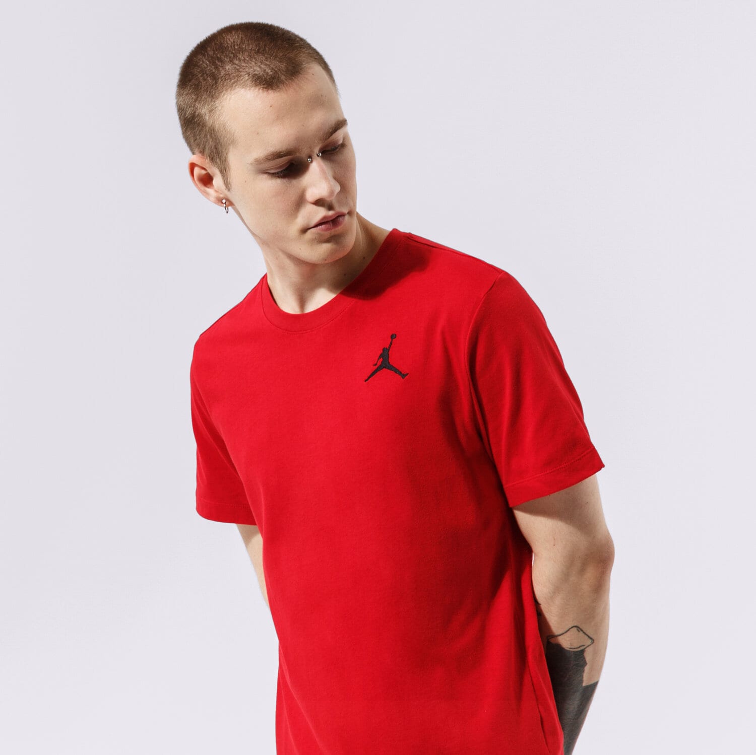 Koszulka, t-shirt sportowy męski JORDAN T-SHIRT M J JUMPMAN EMB SS CREW DC7485-687 CZERWONY