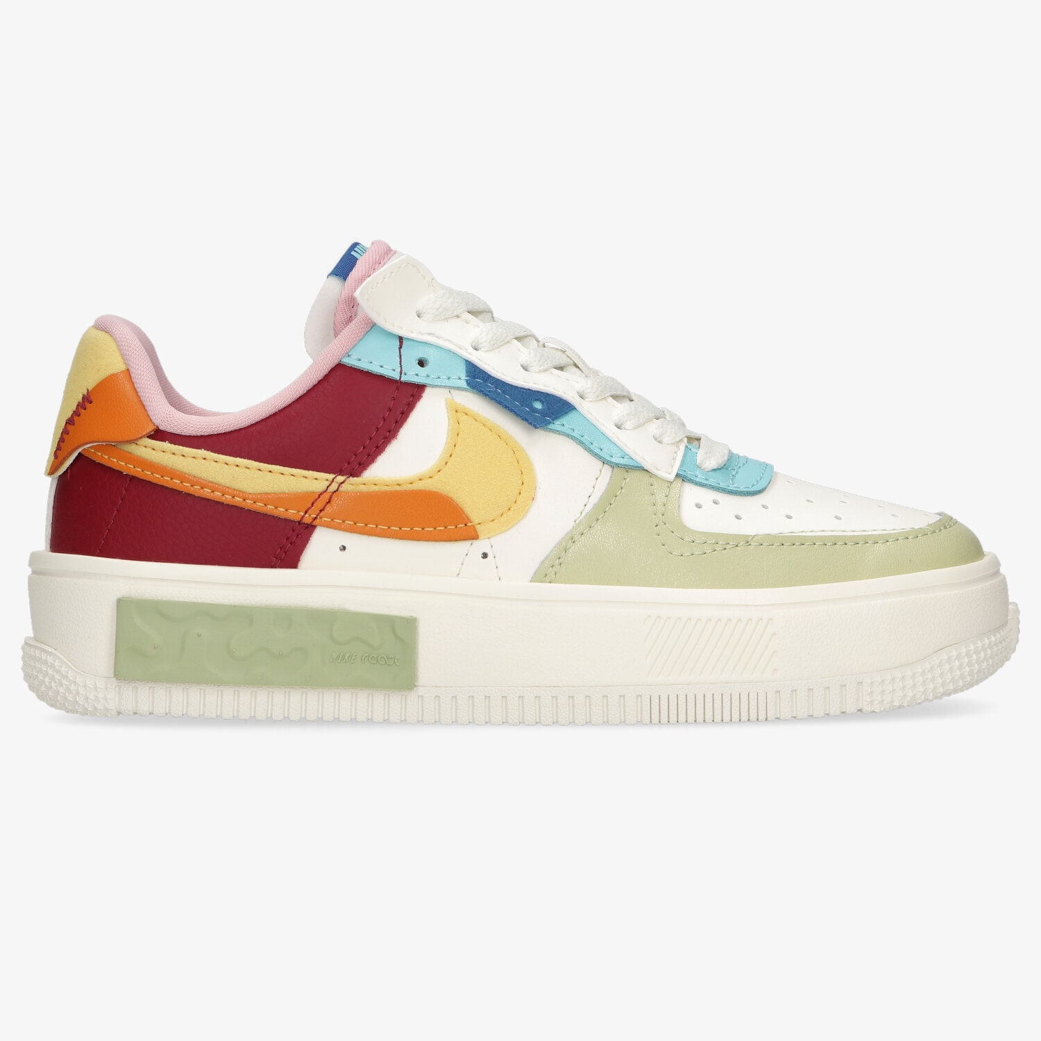 Buty sneakersy damskie NIKE WMNS AIR FORCE 1 FONTANKA DO6719-100 MULTICOLOR