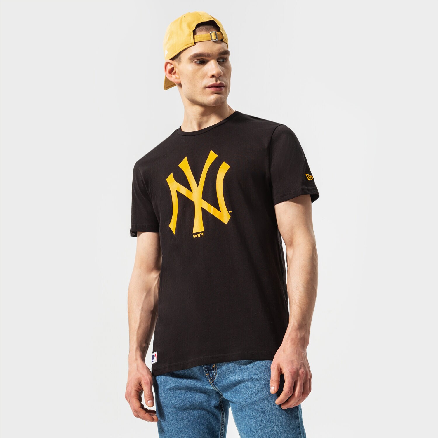 Koszulka, t-shirt sportowy męski NEW ERA T-SHIRT TEAM LOGO NYY BLK 12893128 CZARNY