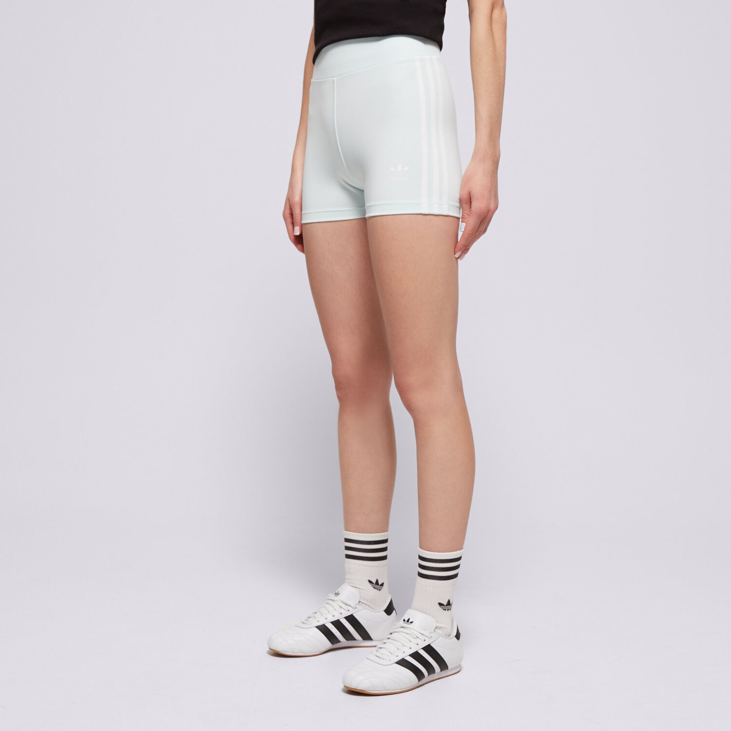 Spodnie sportowe damskie ADIDAS SZORTY BOOTY SHORTS HJ7906 NIEBIESKI