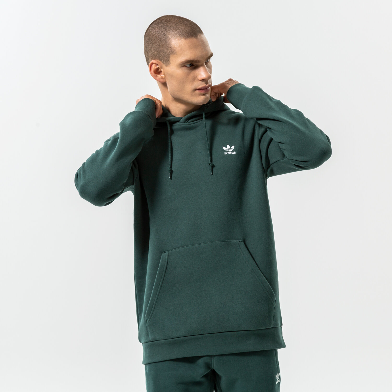 Bluza męska ADIDAS BLUZA Z KAPTUREM ESSENTIAL HOODY HK0099 ZIELONY