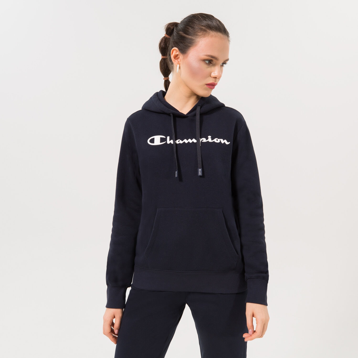 Bluza damska CHAMPION BLUZA Z KAPTUREM HOODED SWEATSHIRT 115687BS501 GRANATOWY