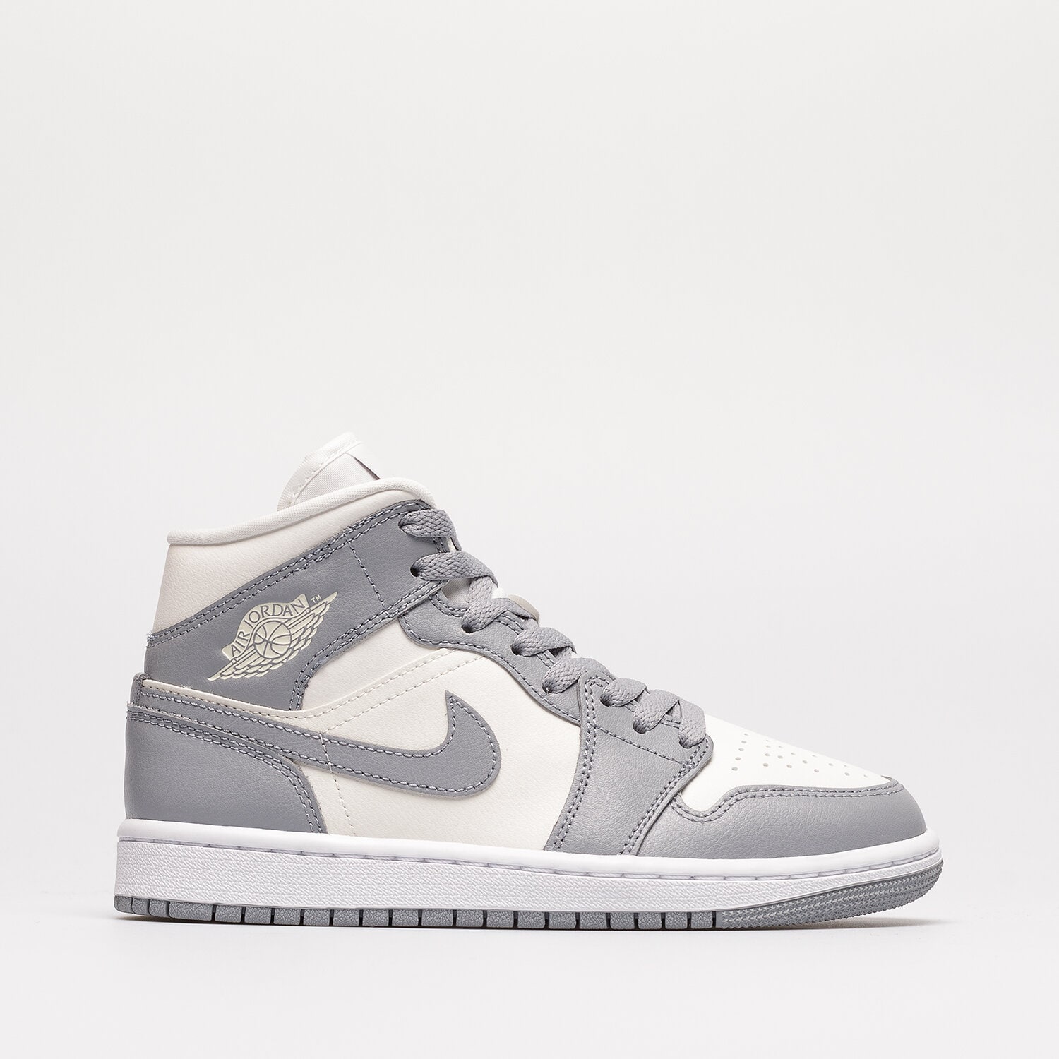 Buty sneakersy damskie WMNS AIR JORDAN 1 MID  BQ6472-115 SZARY