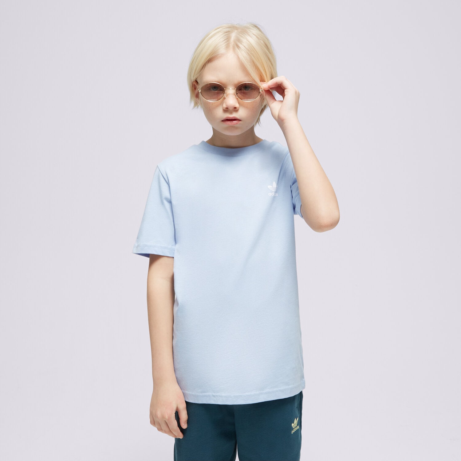 Koszulka, t-shirt dla dzieci ADIDAS T-SHIRT TEE BOY IC3138 CZARNY
