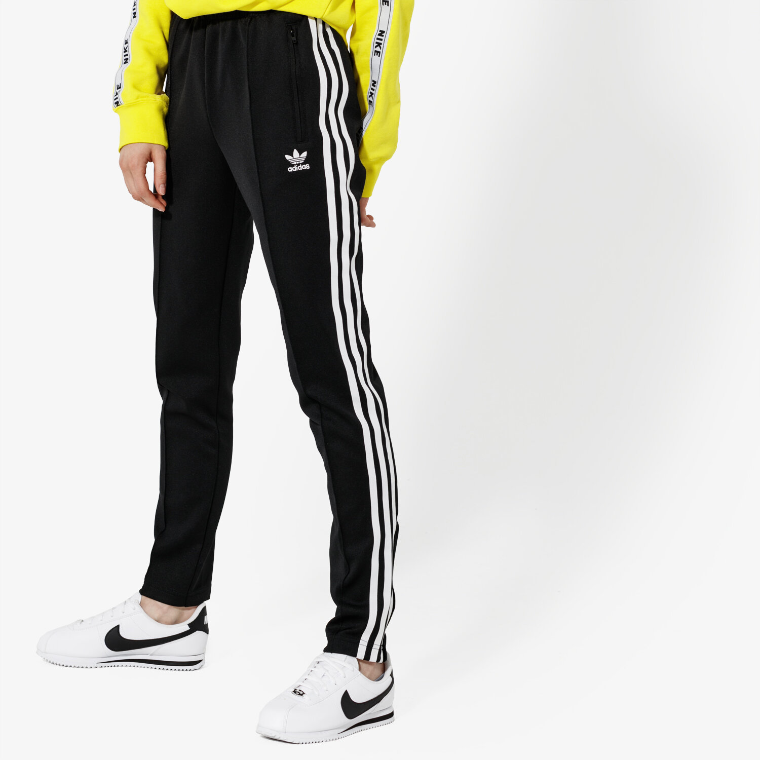 Spodnie sportowe damskie ADIDAS SPODNIE SST TP CE2400 CZARNY