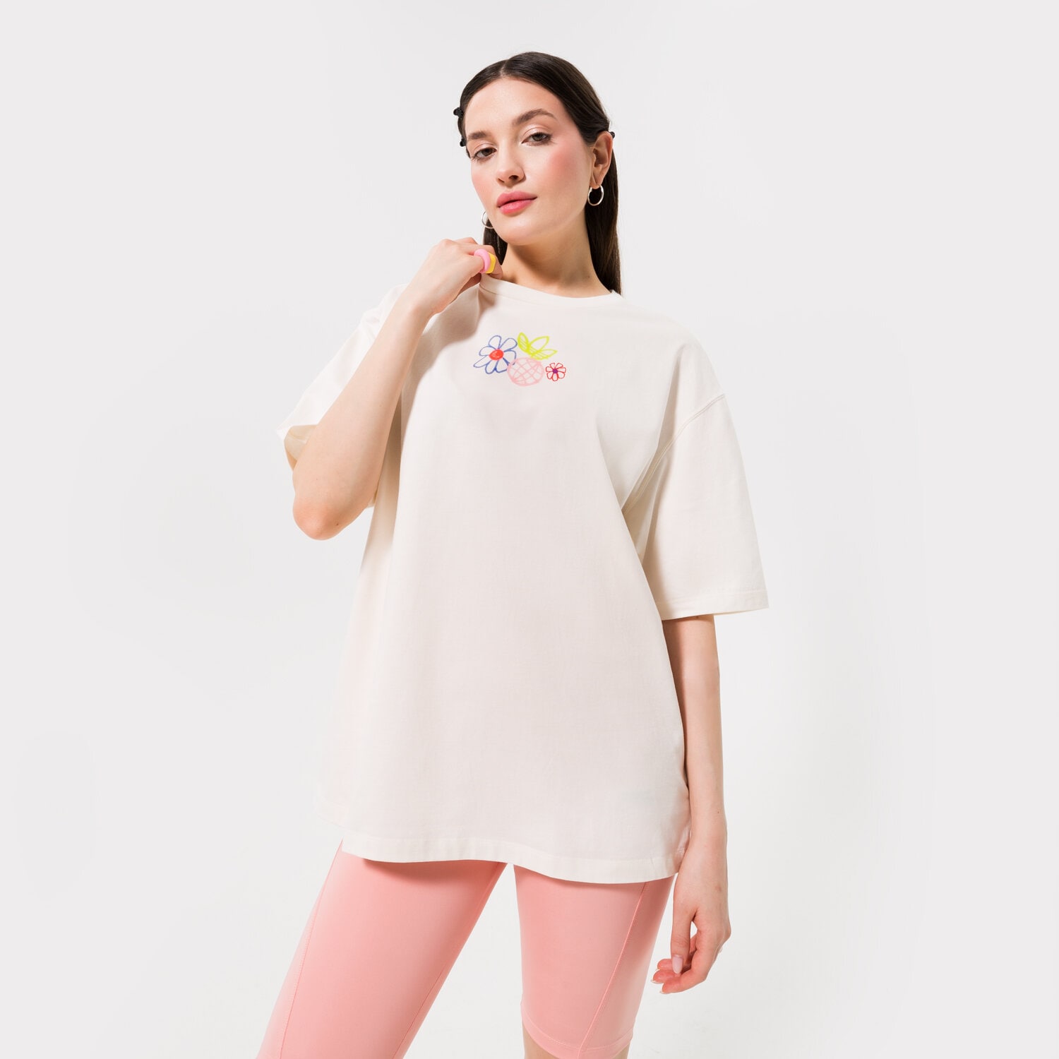 Koszulka, t-shirt damski ADIDAS T-SHIRT TEE GP3497 BEŻOWY