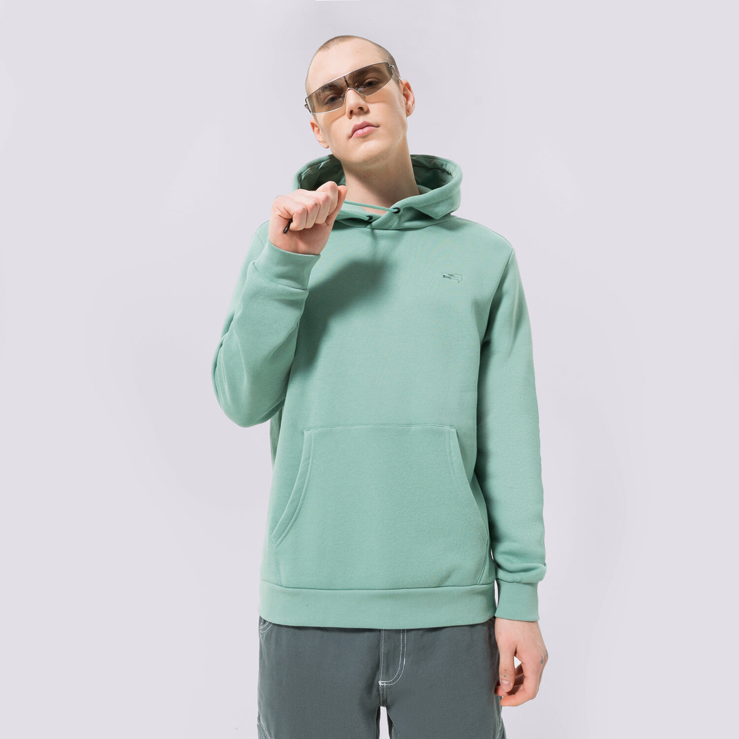 Bluza męska CONFRONT BLUZA Z KAPTUREM GREEN CF123BLM91001 ZIELONY