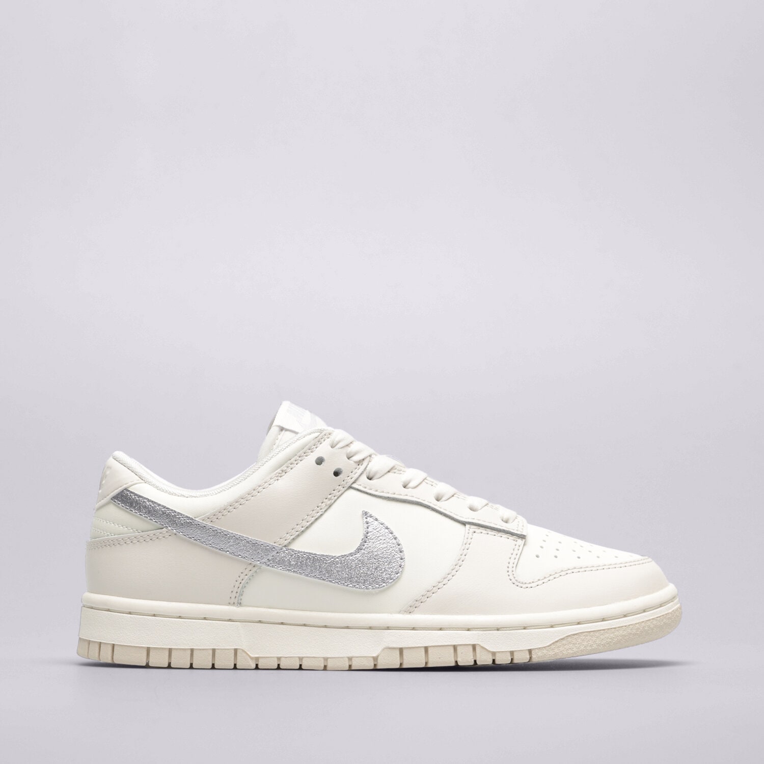 Buty sneakersy damskie NIKE DUNK LOW ESS DX5930-100 MULTICOLOR