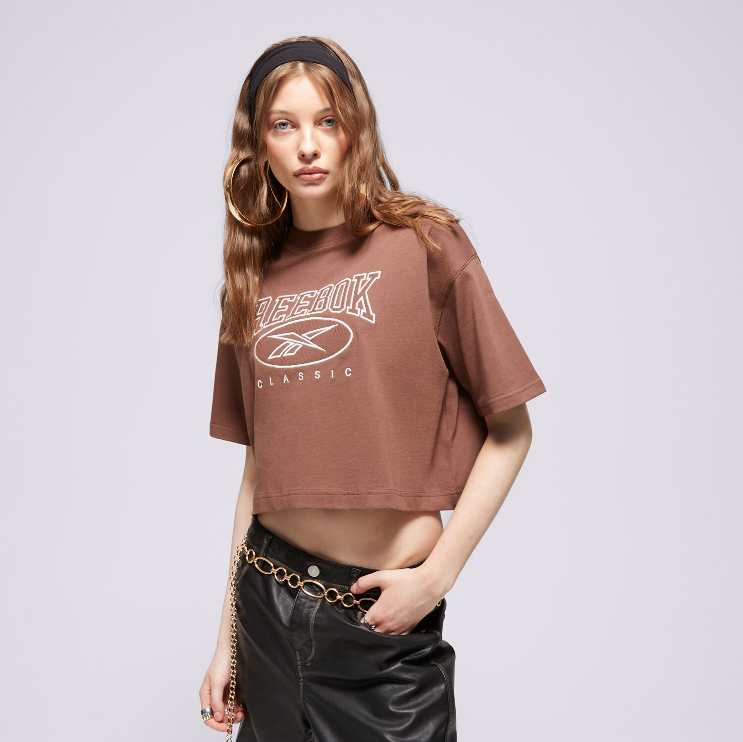 Koszulka, t-shirt damski REEBOK T-SHIRT CL AE BIG LOGO CROP TEE 100075642 BRĄZOWY
