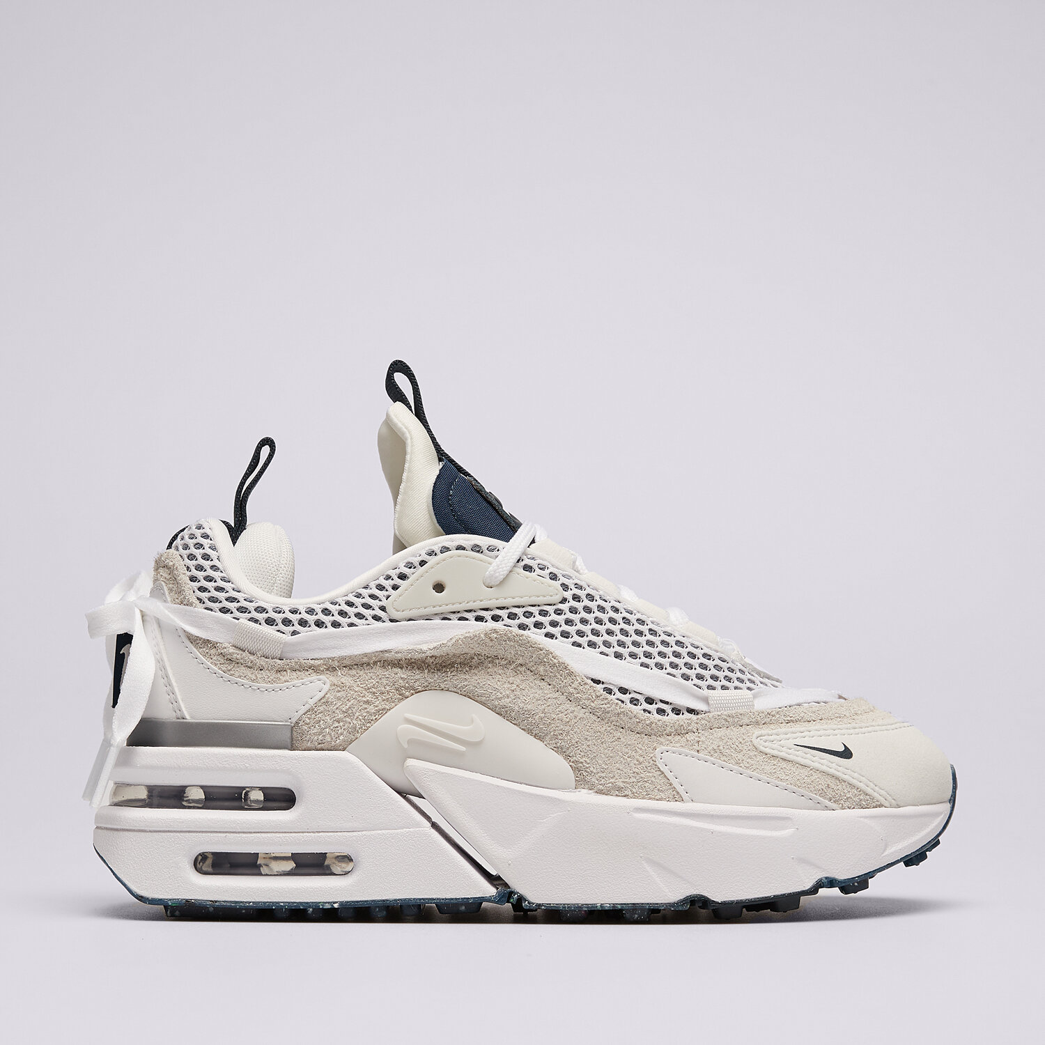 Buty sneakersy damskie NIKE W AIR MAX FURYOSA FQ8933-100 BIAŁY