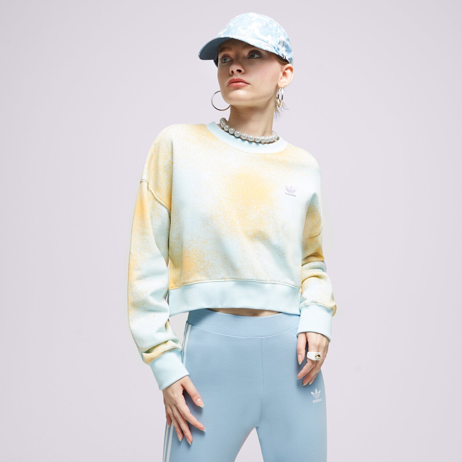 Bluza damska ADIDAS BLUZA AOP SWEATER HL6600 MULTICOLOR
