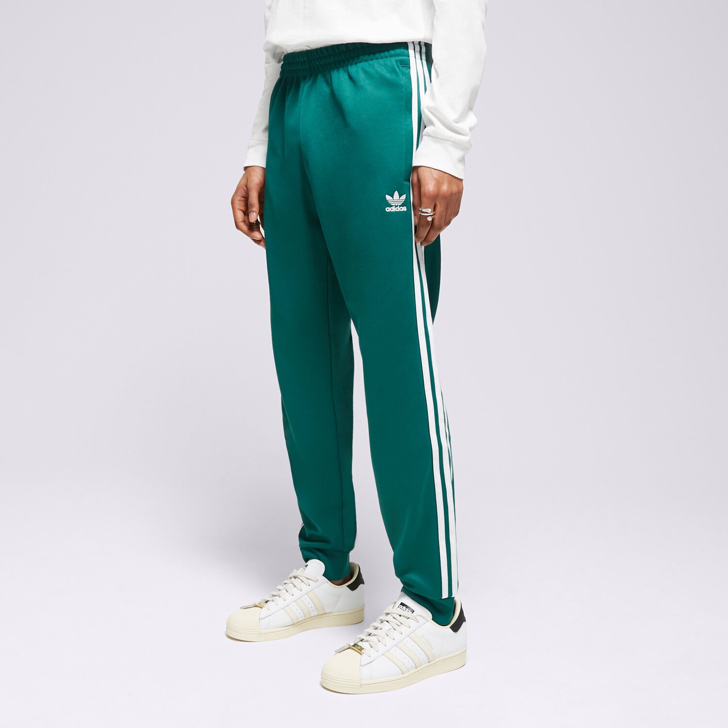 Spodnie sportowe męskie ADIDAS SPODNIE SST TP ADICOLOR IR9886 ZIELONY