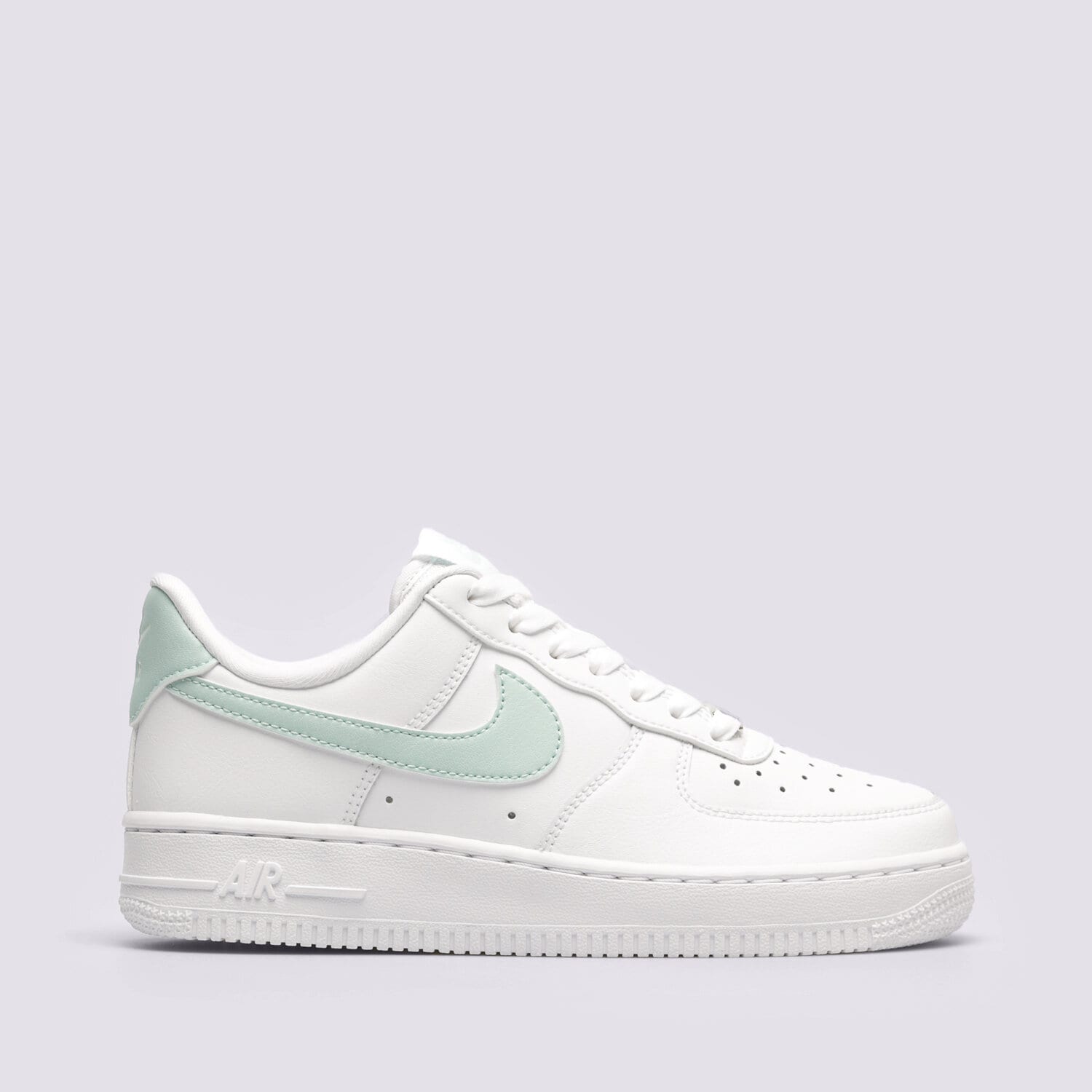 Buty sneakersy damskie NIKE WMNS AIR FORCE 1 '07 REC DD8959-113 BIAŁY