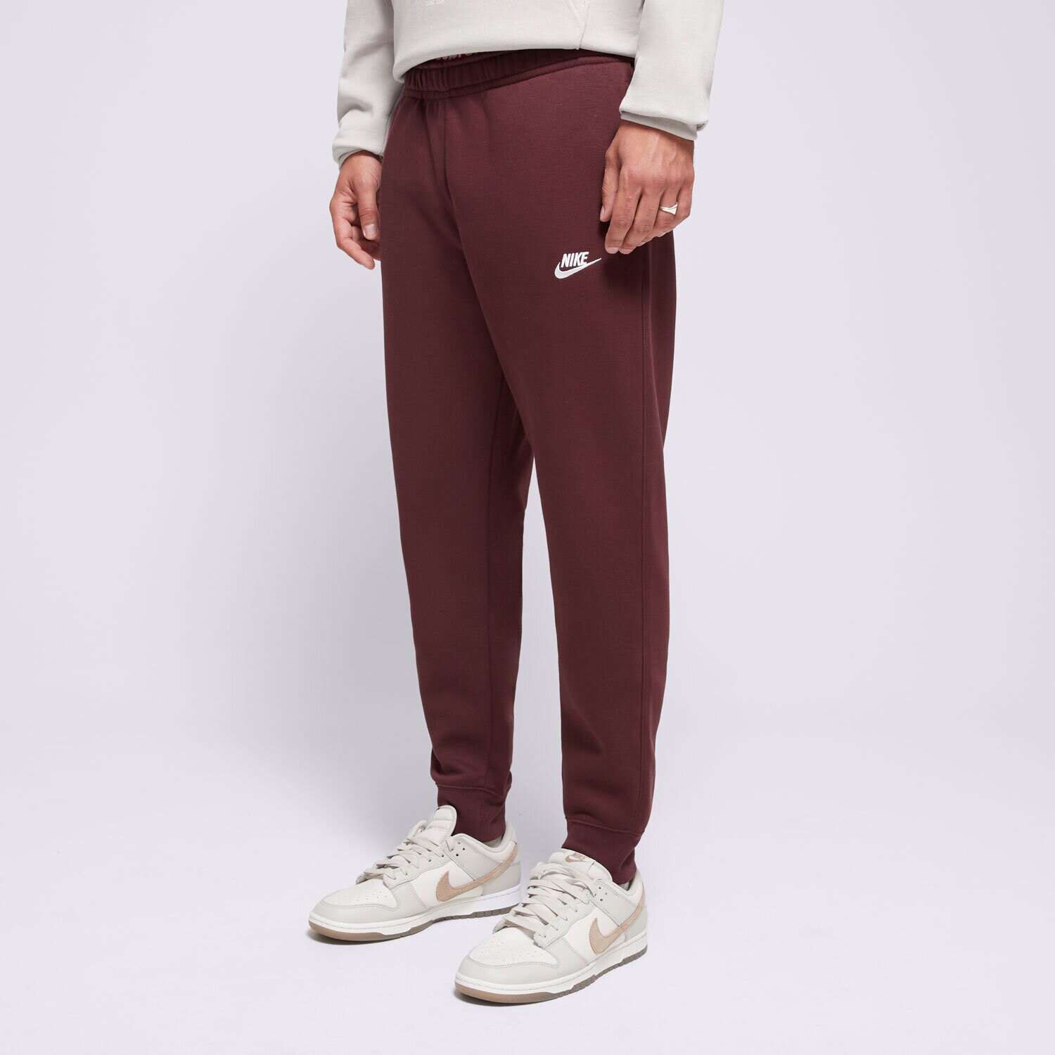 Spodnie sportowe męskie NIKE SPODNIE SPORTSWEAR CLUB FLEECE BV2671-652 BRĄZOWY