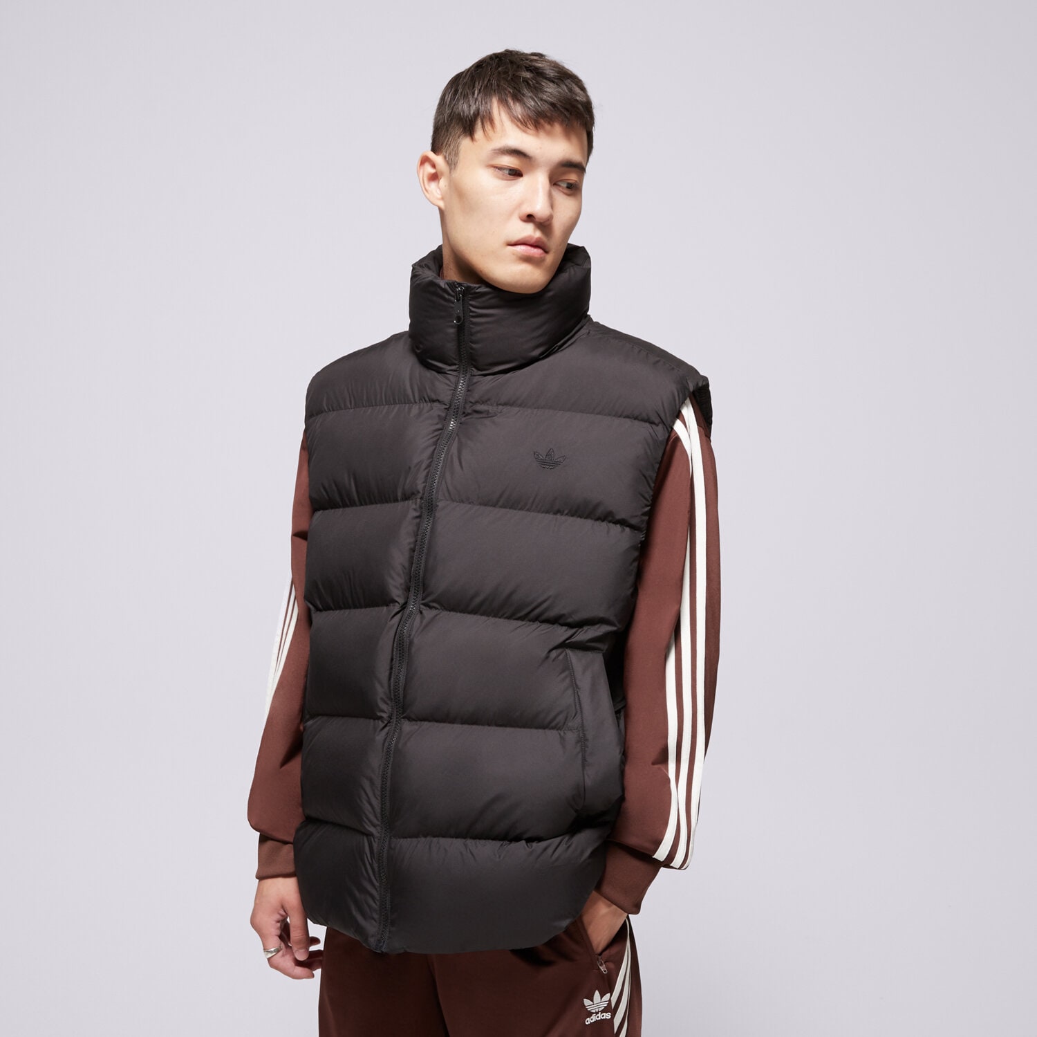 Bezrękawniki męskie sportowe ADIDAS BEZRĘKAWNIK COMMERCIAL VEST JW5841 CZARNY