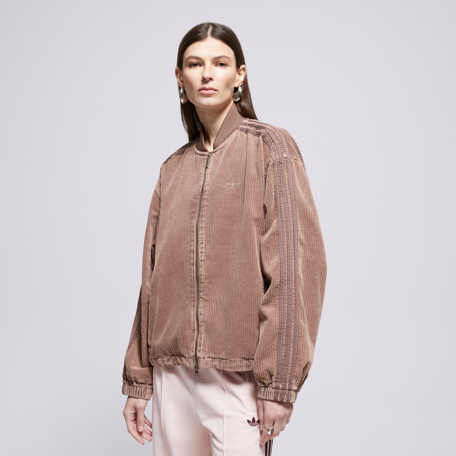 Kurtka wiosenna / jesienna damska ADIDAS KURTKA SST JKT KD8781 BRĄZOWY