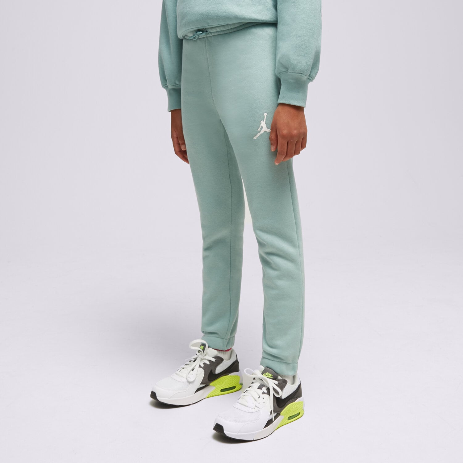 Sportowe spodnie dziecięce JORDAN SPODNIE JDG ICON PLAY GIRL 45C696-572 NIEBIESKI