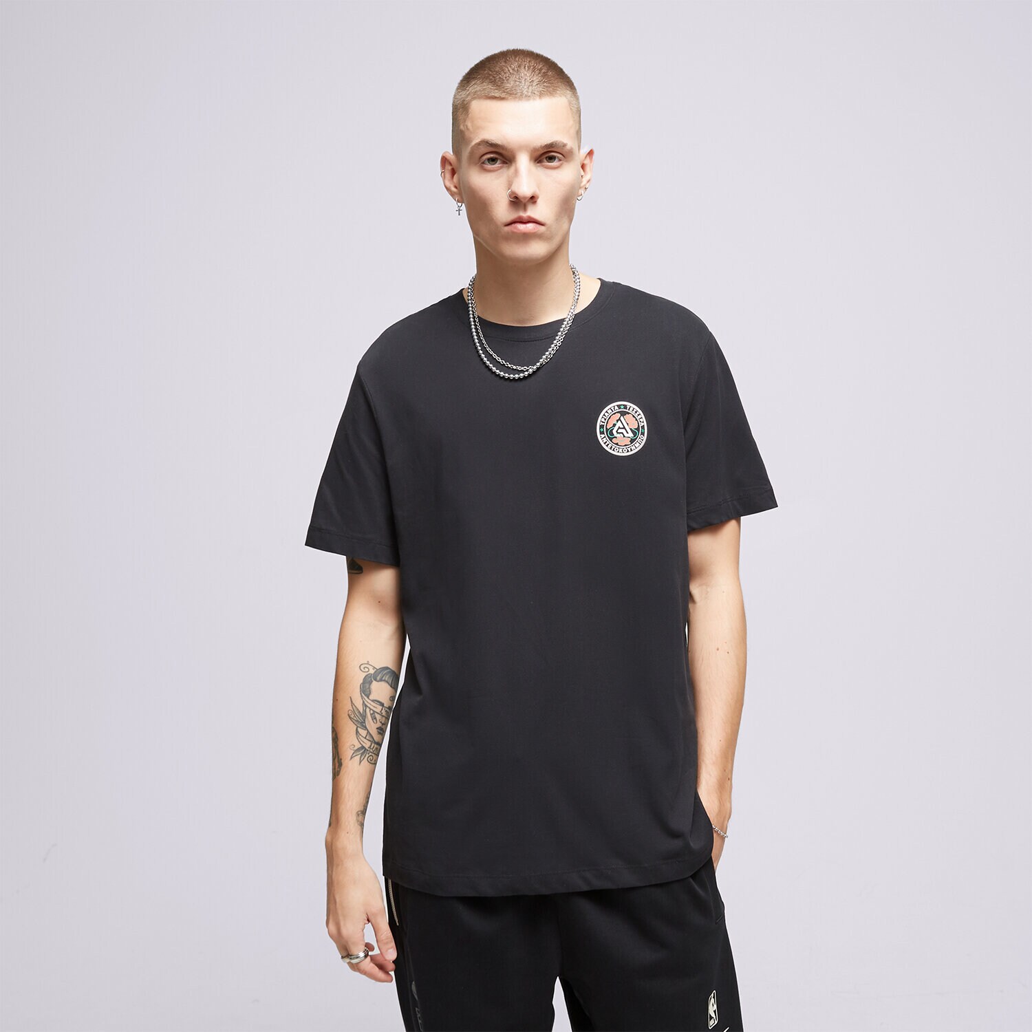 Koszulka, t-shirt sportowy męski NIKE T-SHIRT GA M NK DF TEE FA23 NBA FJ2316-010 CZARNY