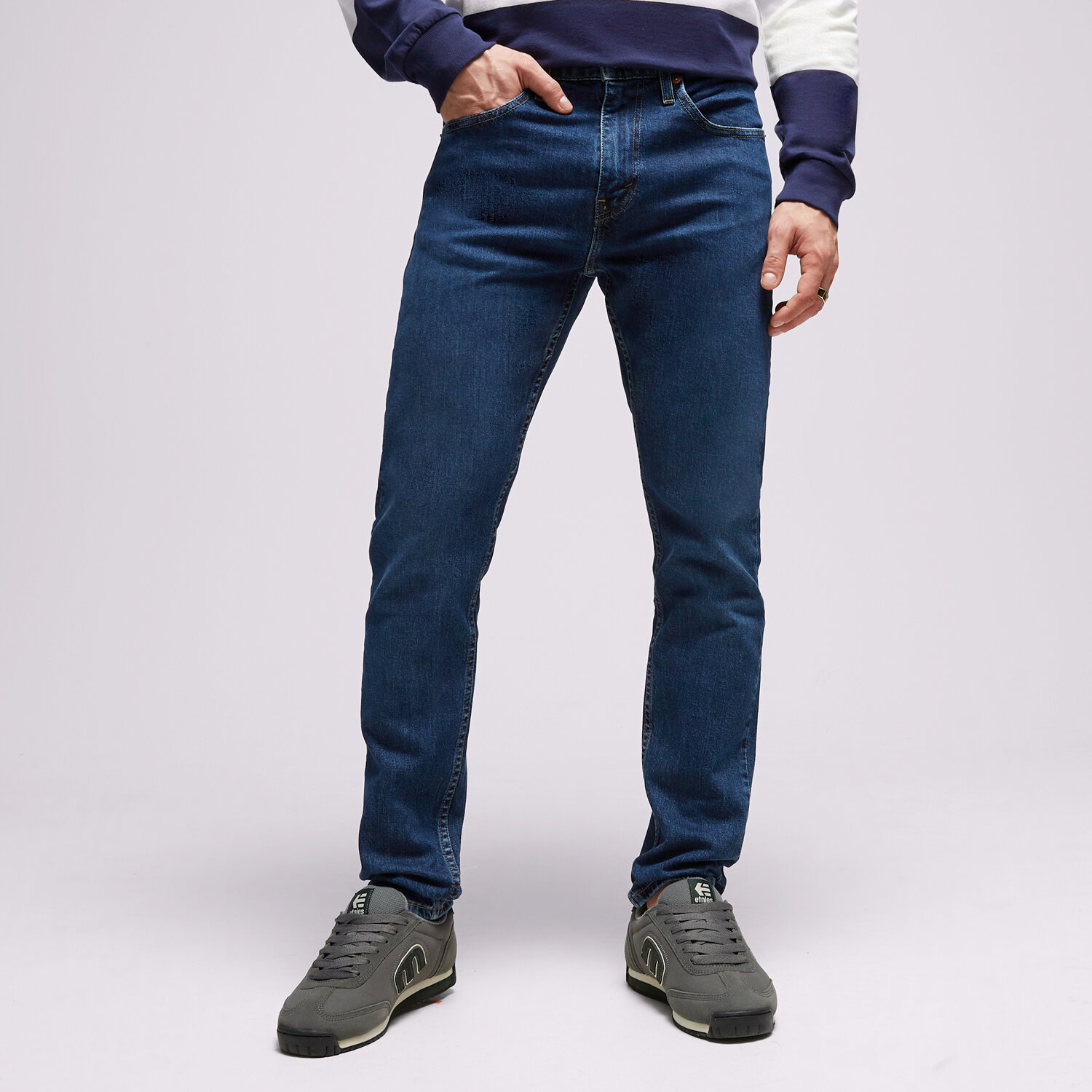 Spodnie sportowe męskie LEVI'S SPODNIE LEVI'S 512 SLIM FIT TAPER JEANS 594370087M GRANATOWY