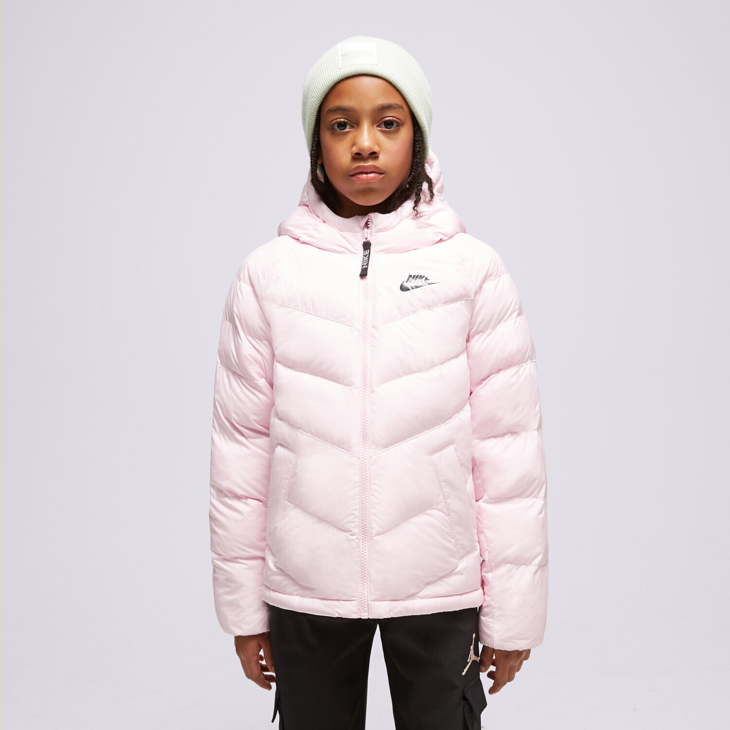 Dziecięca kurtka przejściowa (wiosenna/jesienna) NIKE KURTKA ZIMOWA K NSW SYN FL HD GIRL FN7730-663 RÓŻOWY