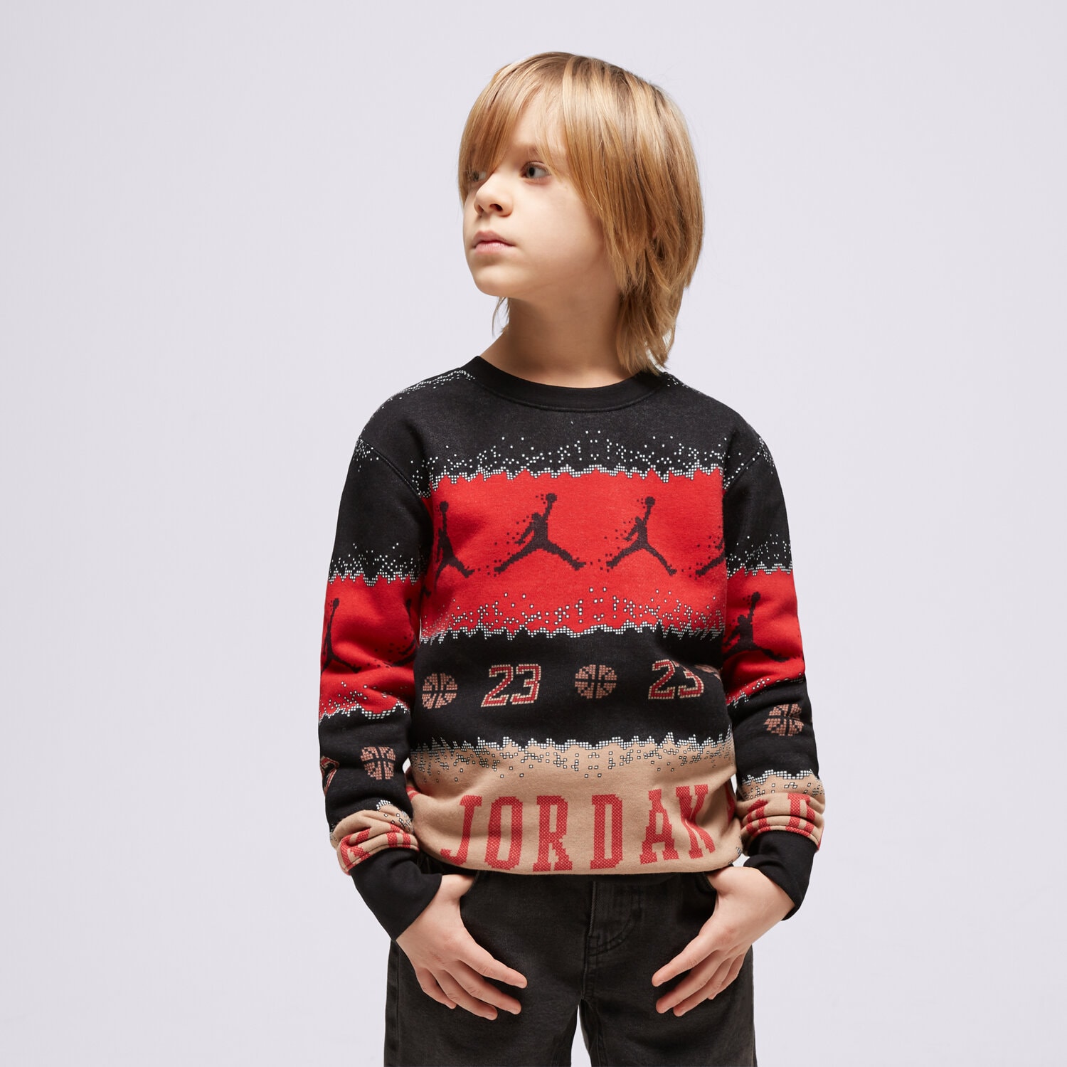 Sportowa bluza dziecięca JORDAN BLUZA MJ HOLIDAY FLC CREW BOY 95C724-023 MULTICOLOR