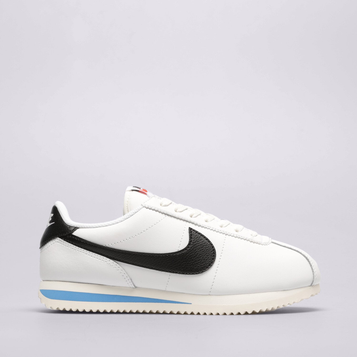 Buty sneakersy damskie NIKE CORTEZ  DN1791-100 BIAŁY