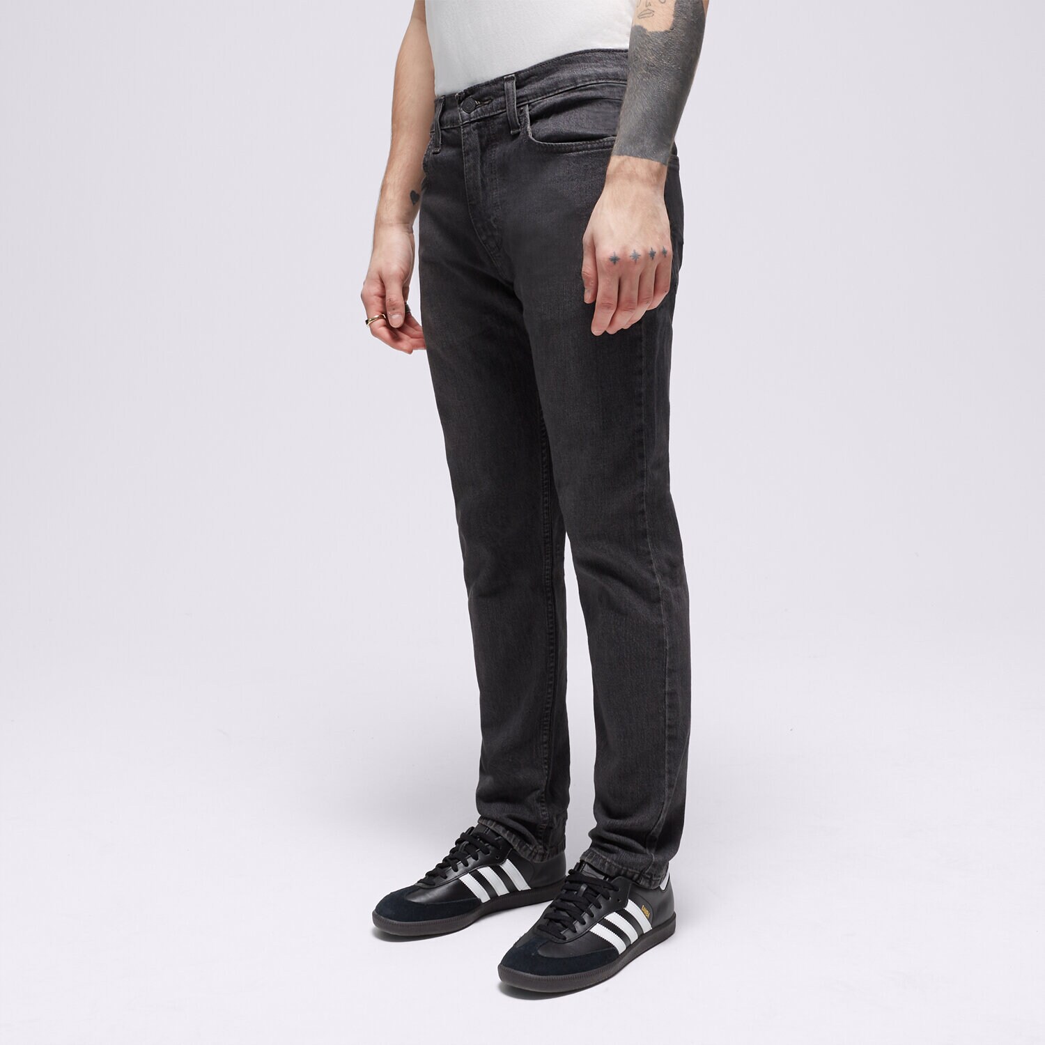 Spodnie sportowe męskie LEVI'S SPODNIE 502 TAPER HI BALL 57783-0105M CZARNY