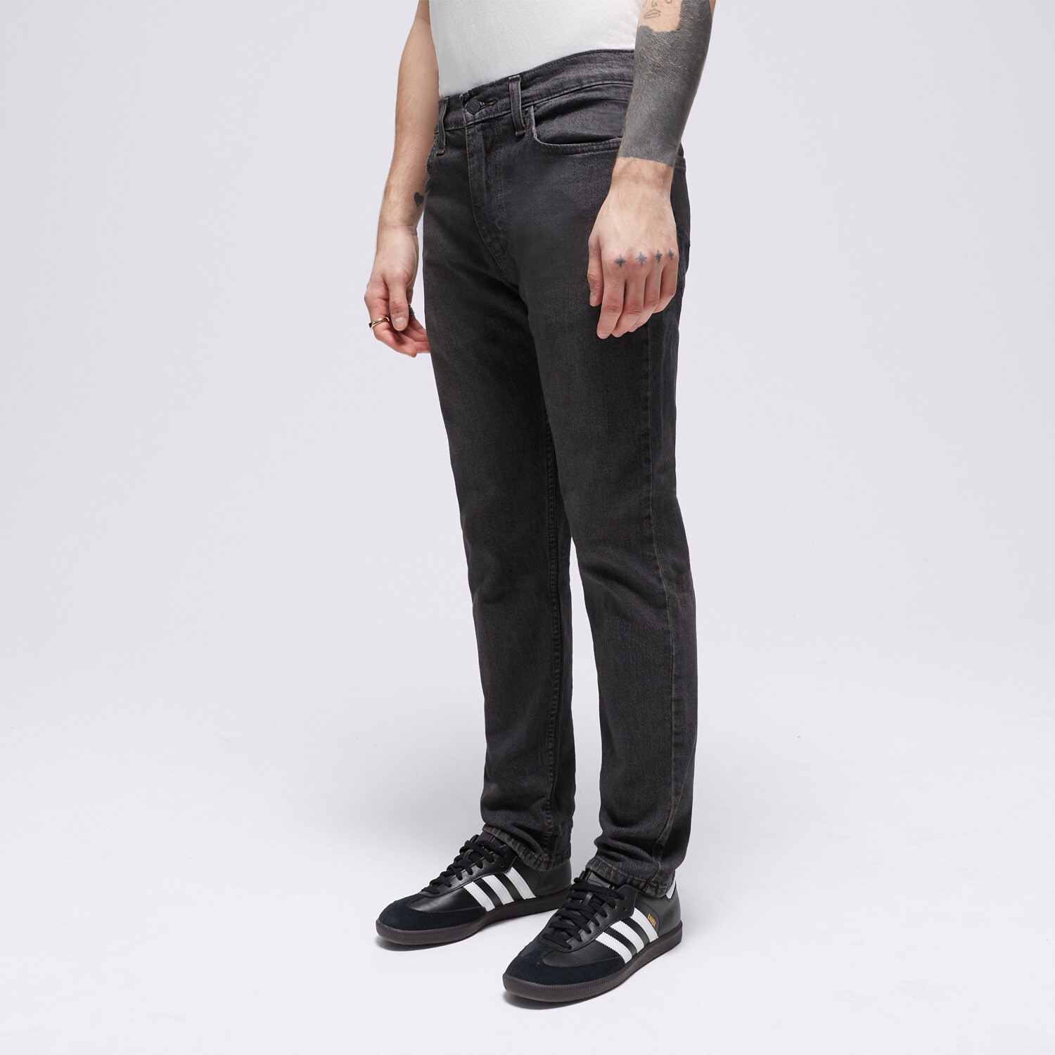 Spodnie sportowe męskie LEVI'S SPODNIE 502 TAPER HI BALL 57783-0105M CZARNY