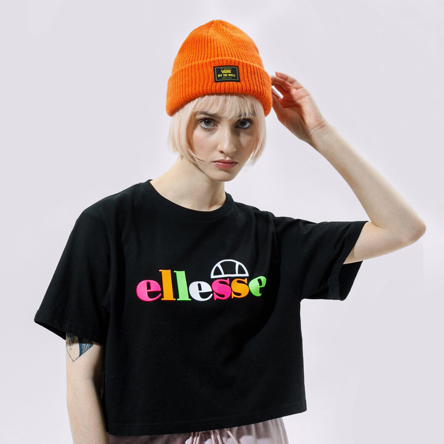 Koszulka, t-shirt damski ELLESSE T-SHIRT CORDELA BLK SGF10514011 CZARNY