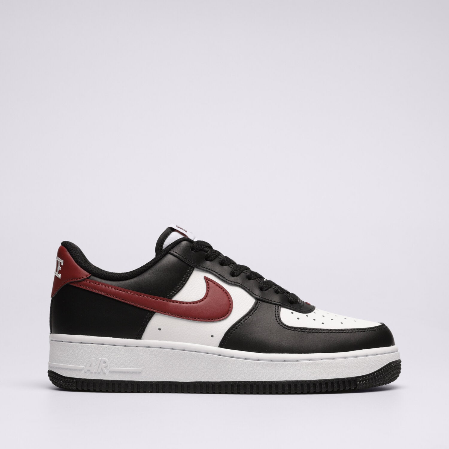 Buty sneakersy męskie NIKE AIR FORCE 1 '07 FZ4615-001 CZARNY