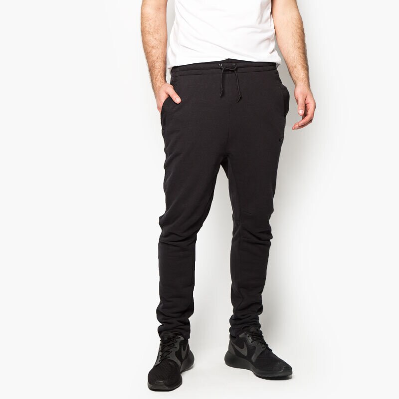 Spodnie sportowe męskie NIKE SPODNIE MODERN FT CUFF PANT 807920010 CZARNY