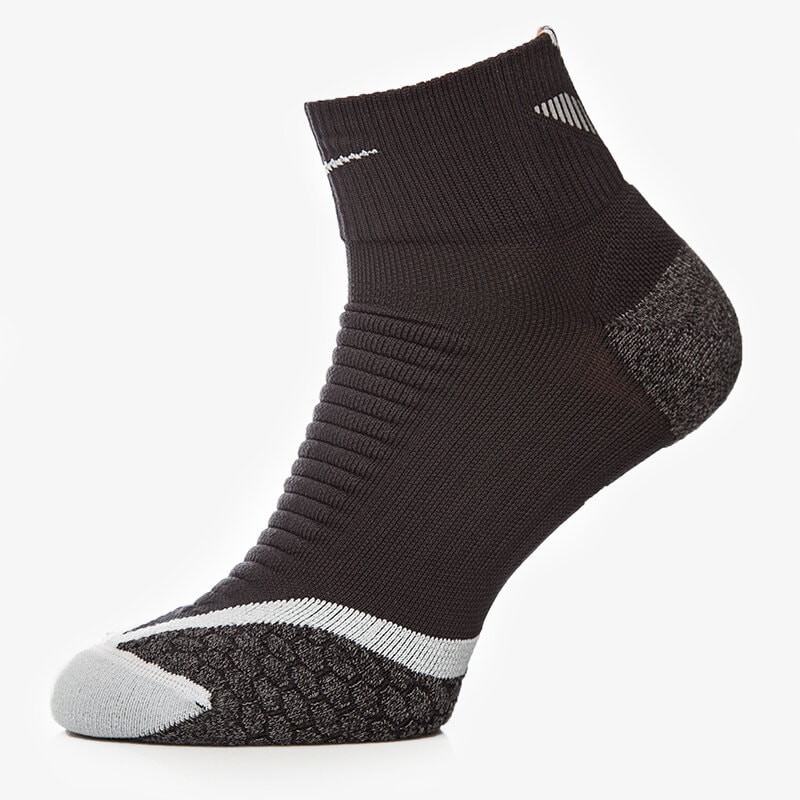 Skarpetki sportowe damskie NIKE SKARPETY ELITE RUNNING CUSHION QTR SX4850010 CZARNY