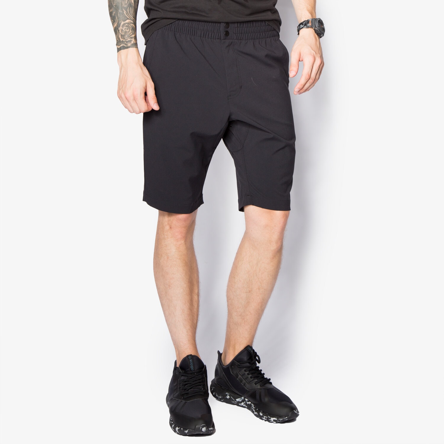 Krótkie spodenki, szorty męskie NIKE SZORTY V442 SHORT 635261010 CZARNY