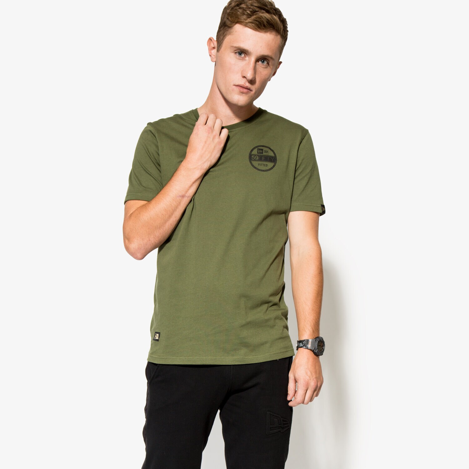 Koszulka, t-shirt sportowy męski NEW ERA KOSZULKA CRAFTED HISTORY TEE 11278280 ZIELONY