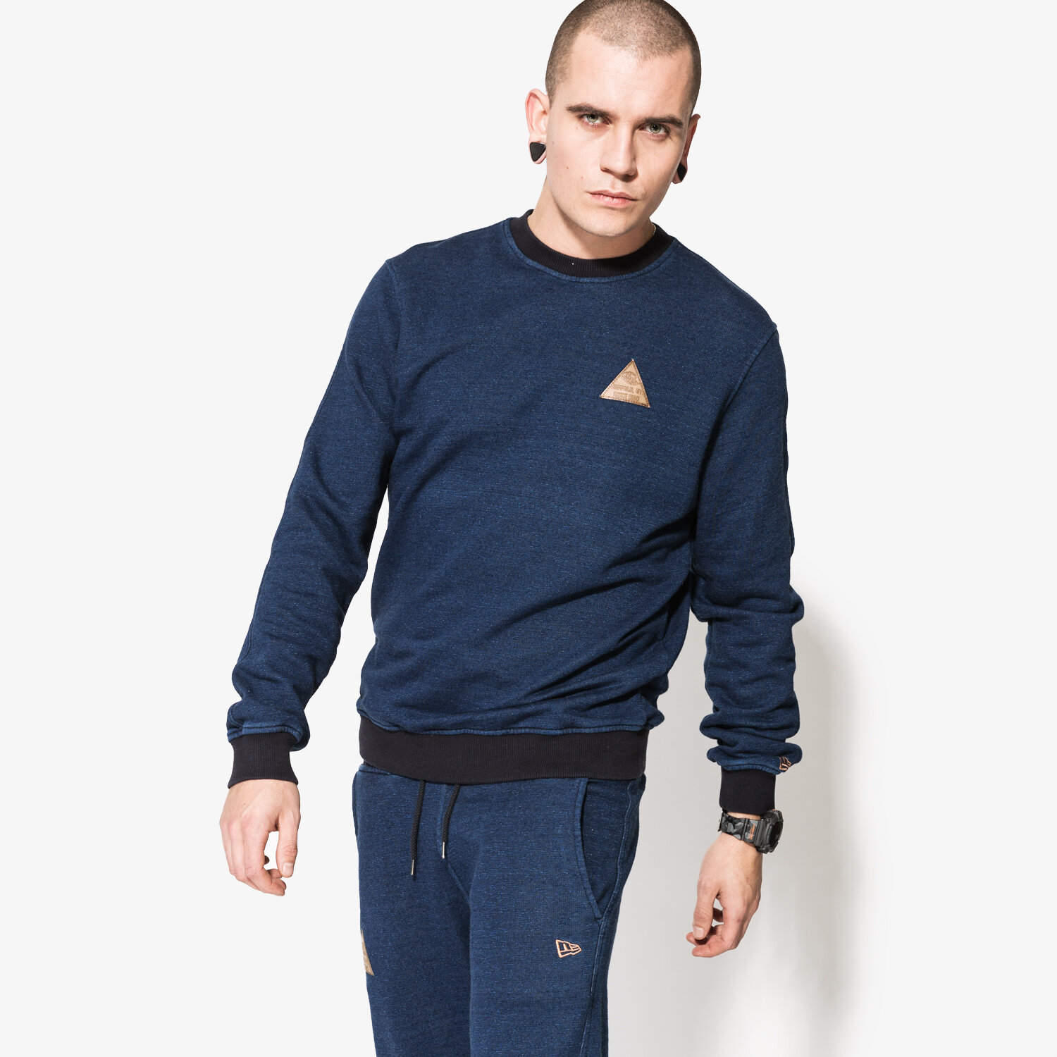 Bluza męska NEW ERA BLUZA CRAFTED CREW NECK NE 11351570 GRANATOWY