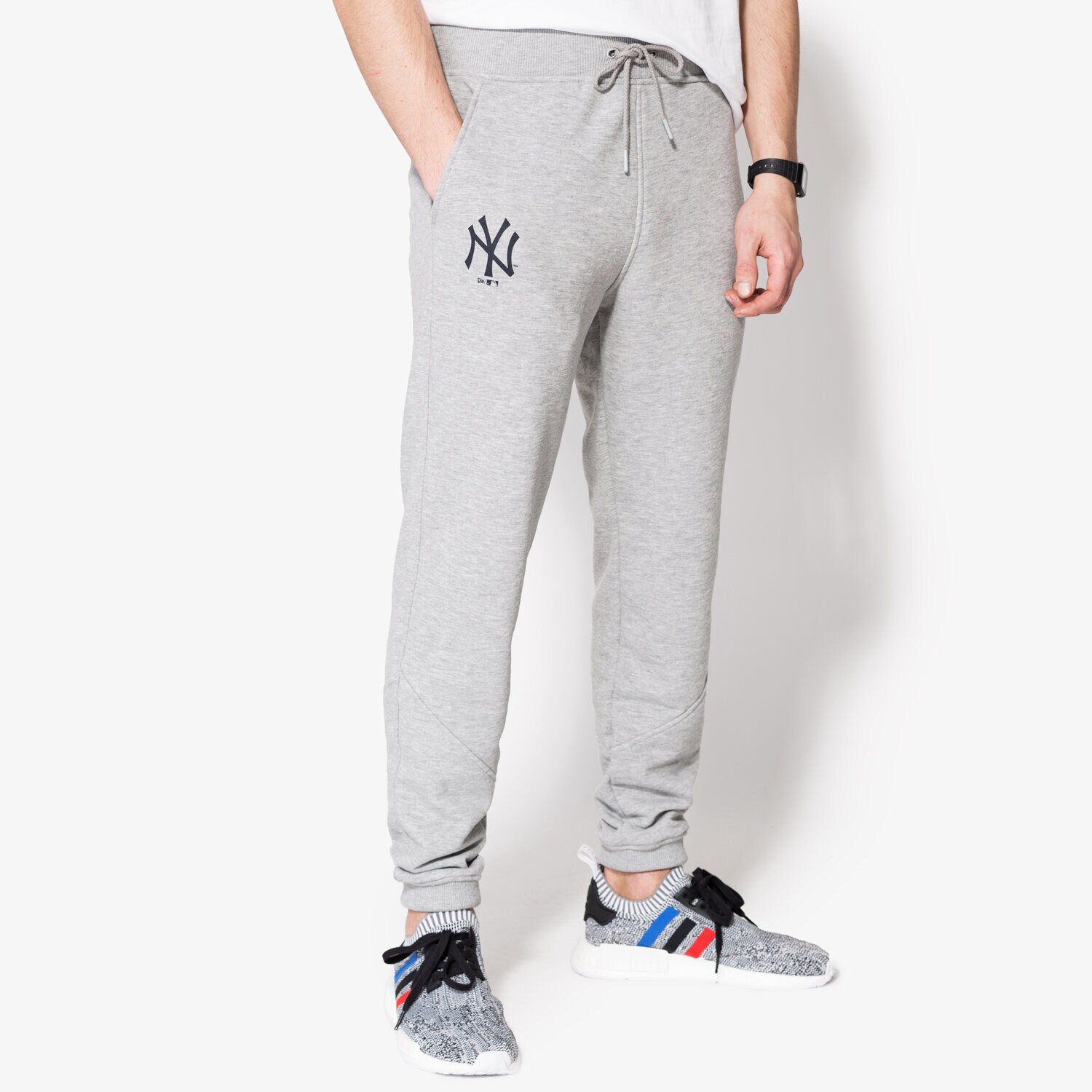 Spodnie sportowe męskie NEW ERA SPODNIE TEAM MLB TRK PANT NY YANKEES LGH 11372453 SZARY