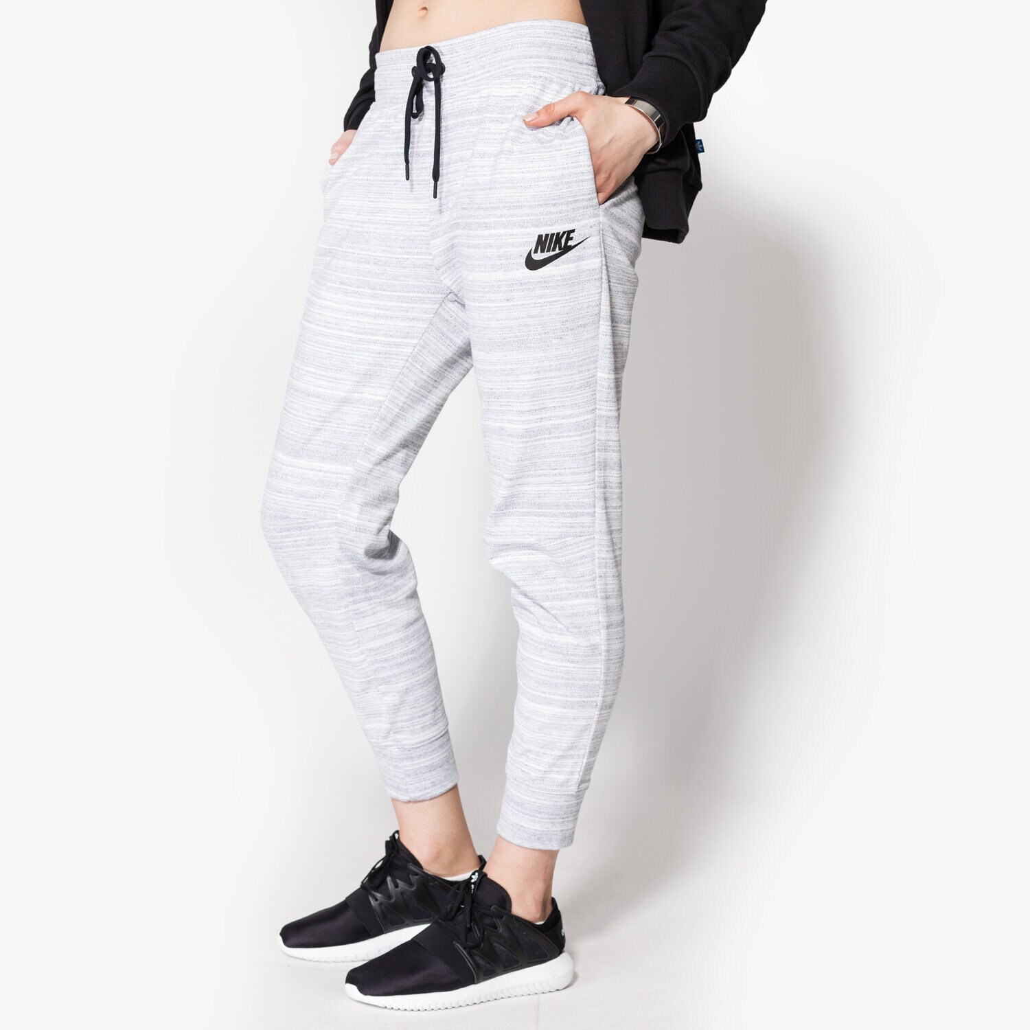 Spodnie sportowe damskie NIKE SPODNIE NSW AV15 PANT KNT 837462100 SZARY