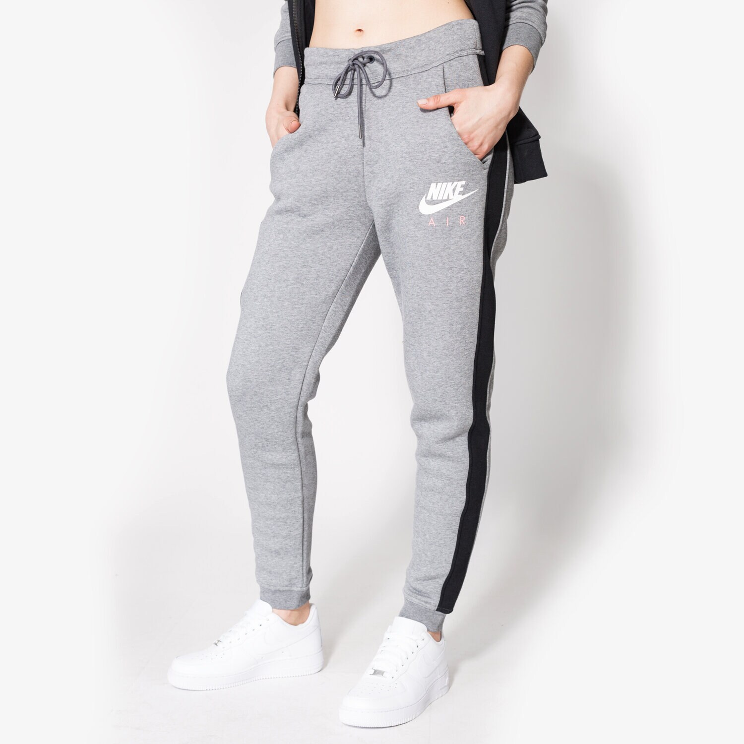 Spodnie sportowe damskie NIKE SPODNIE NSW RALLY PANT REG AIR 856865091 SZARY