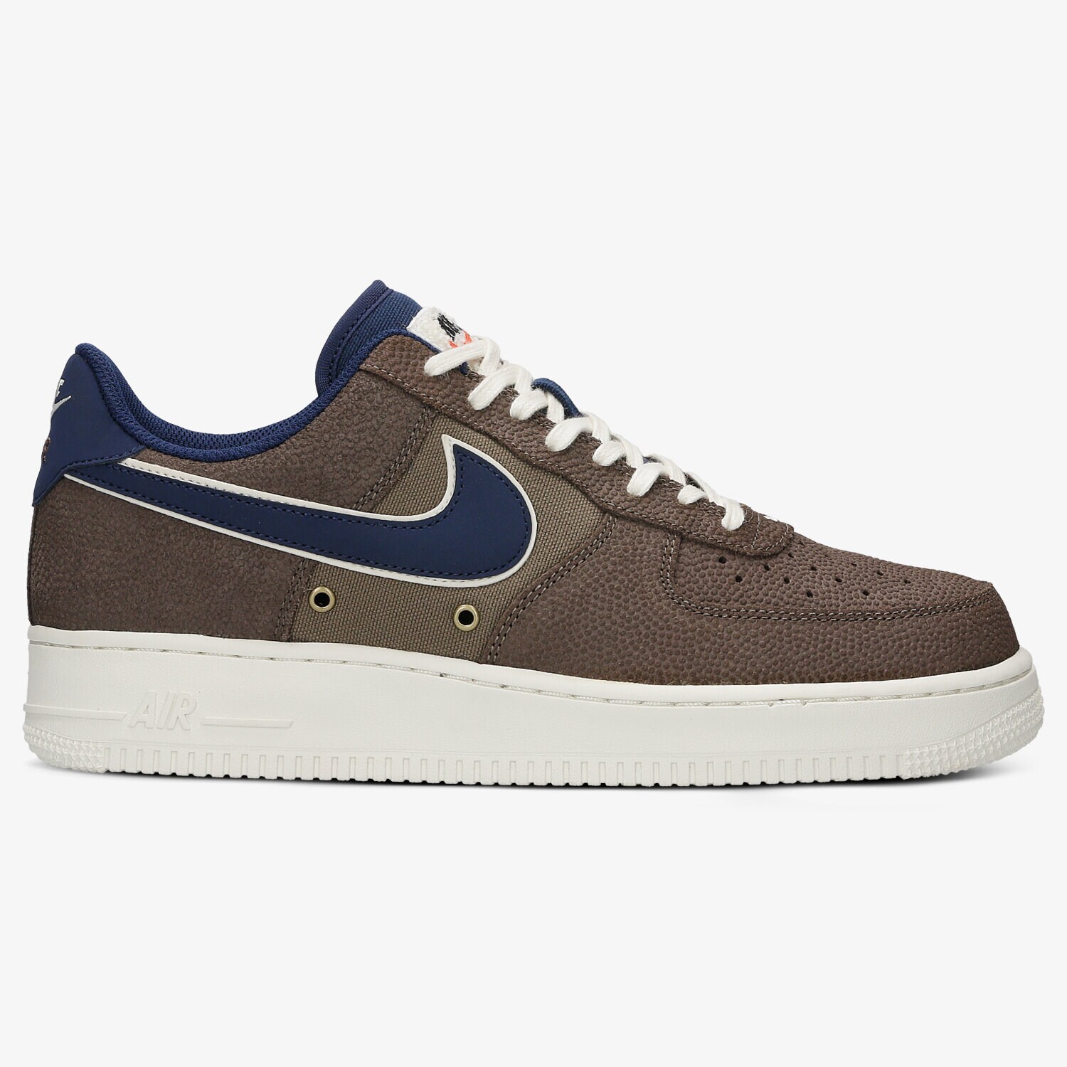 Buty sneakersy męskie NIKE AIR FORCE 1 '07 LV8 718152205 BRĄZOWY