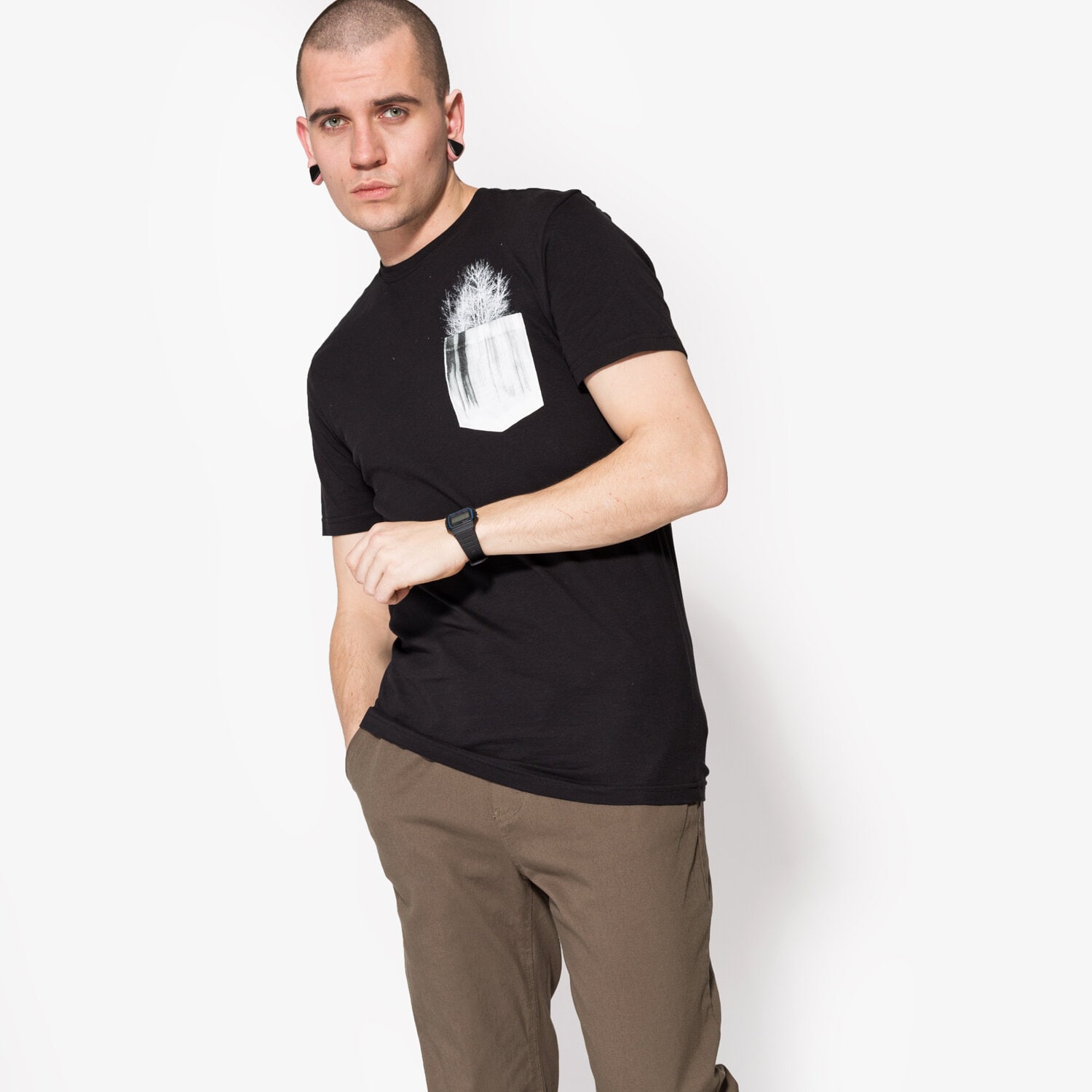 Koszulka, t-shirt sportowy męski CONFRONT T-SHIRT SS MAPLE CF17TSM63001 CZARNY