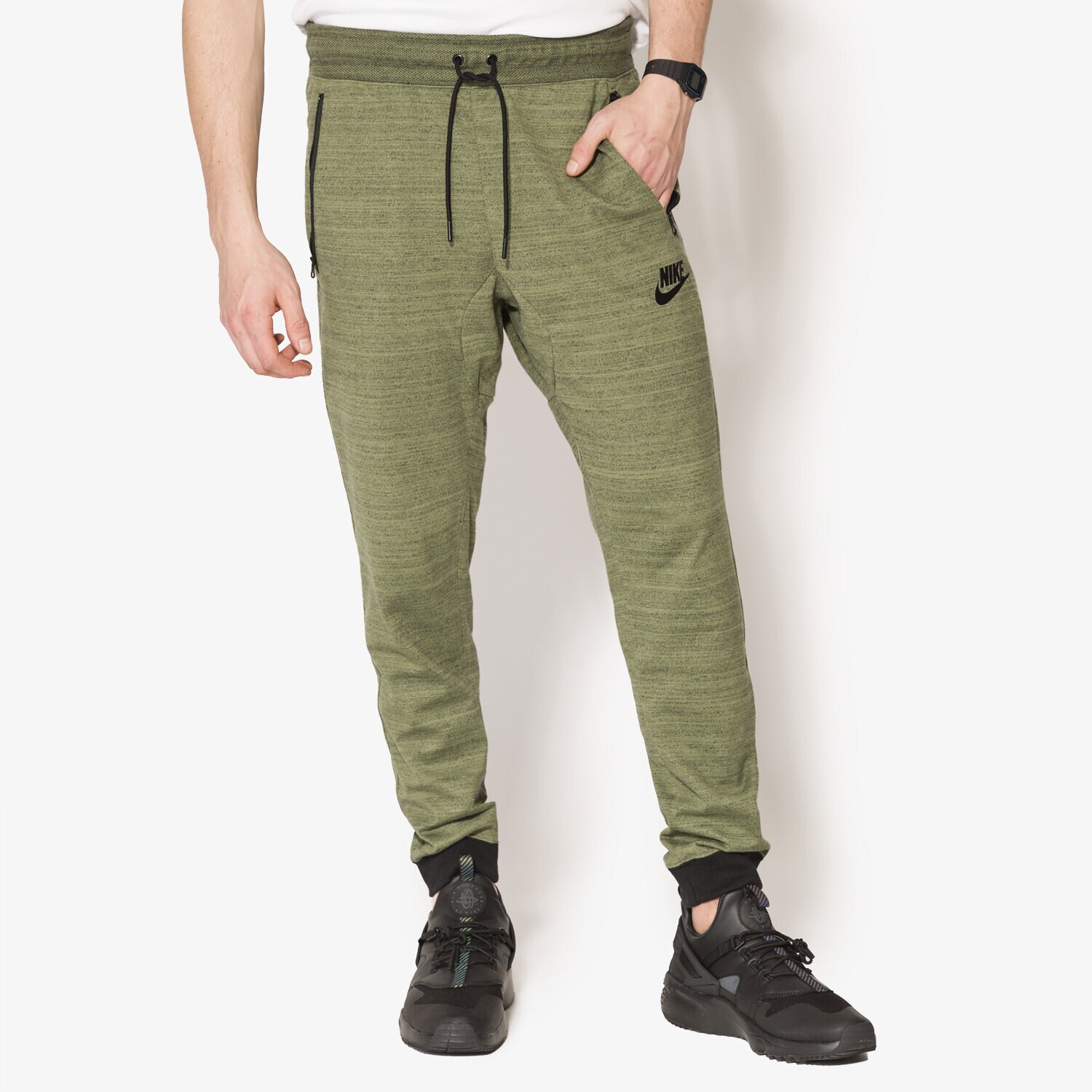 Spodnie sportowe męskie NIKE SPODNIE NSW AV15 JOGGER KNIT 837012387 ZIELONY