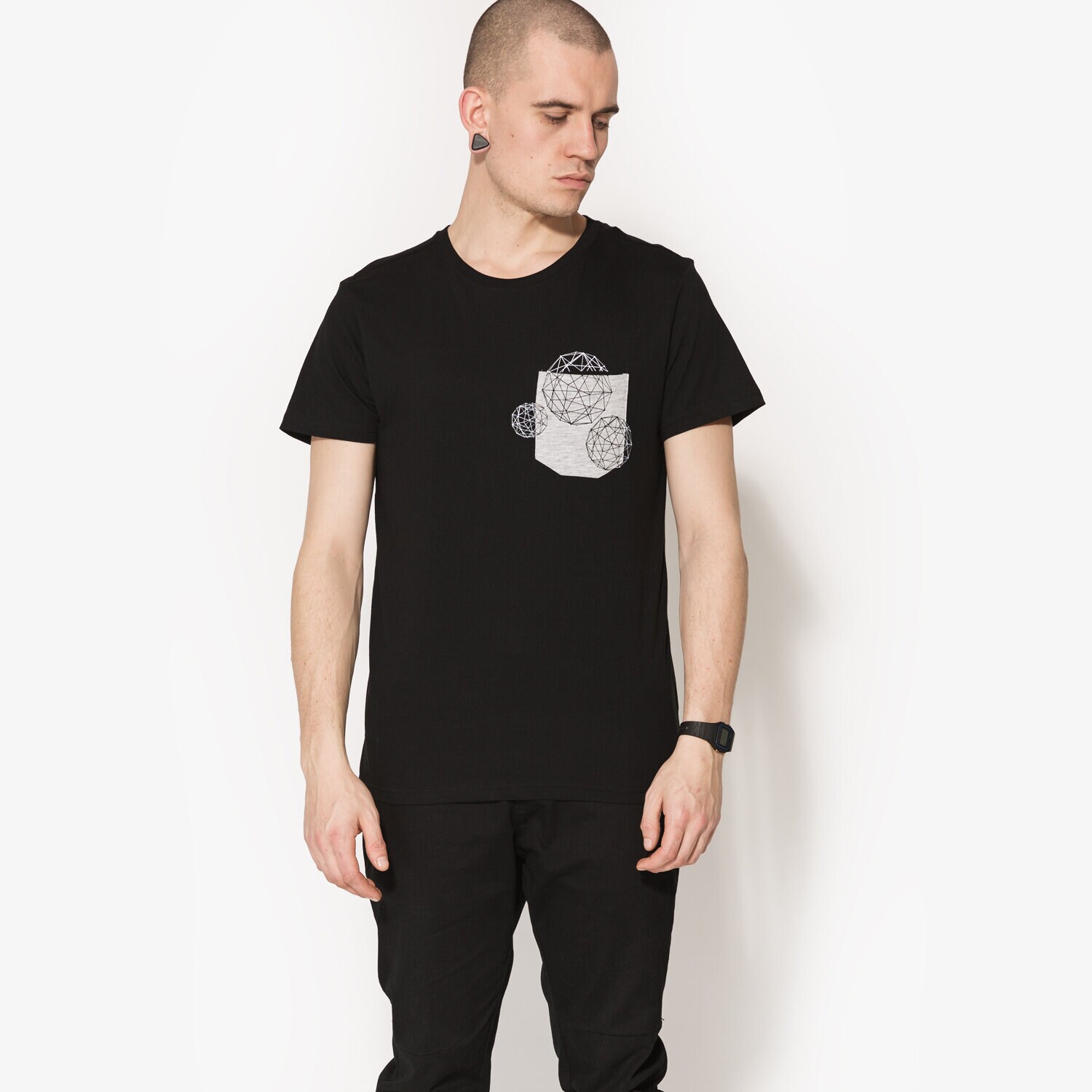 Koszulka, t-shirt sportowy męski CONFRONT T-SHIRT SS GEOMETRY CF17TSM60001 CZARNY