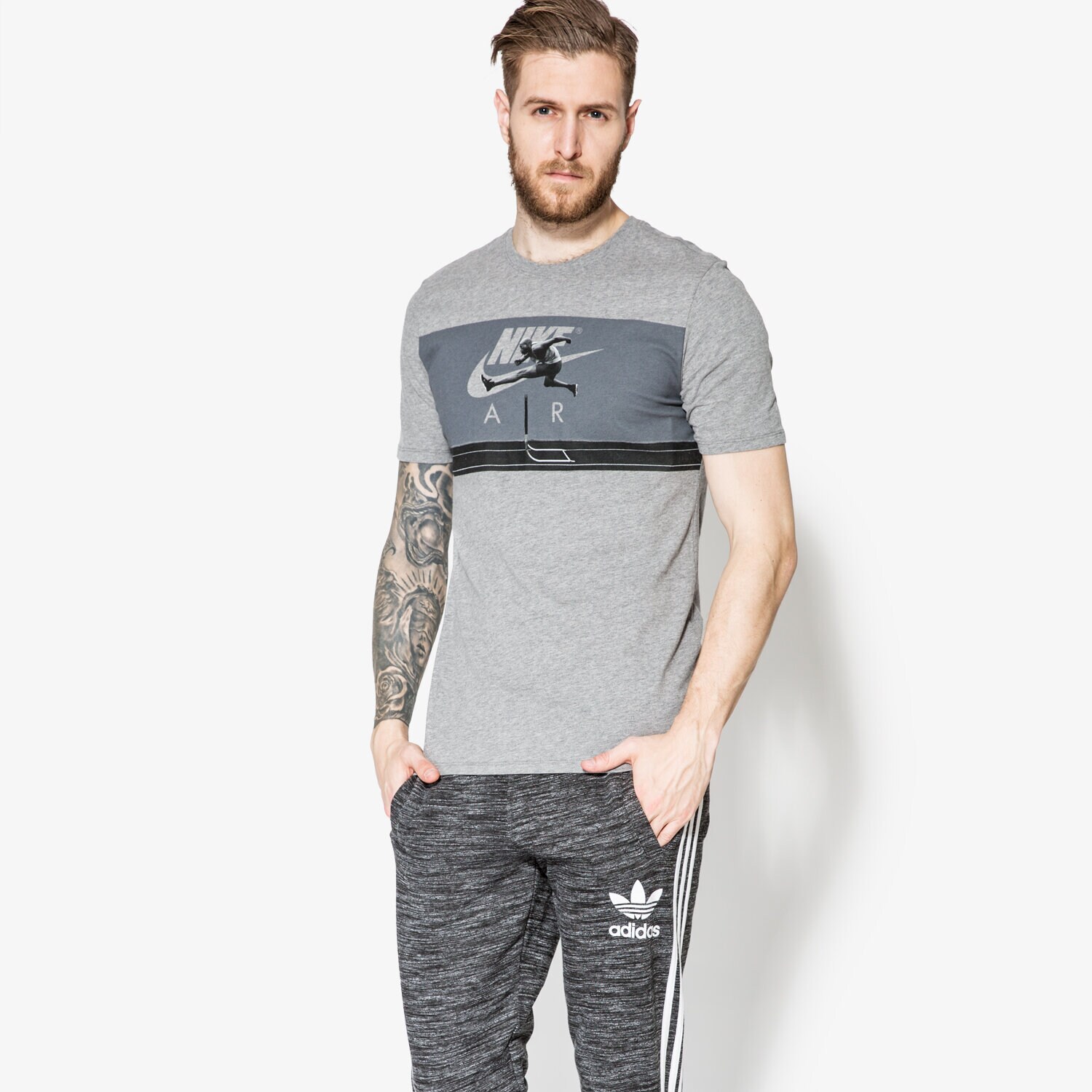 Koszulka, t-shirt sportowy męski NIKE T-SHIRT SS TEE AIR PHOTO 834630091 SZARY