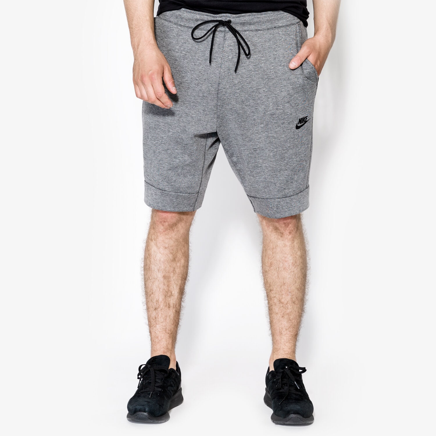 Krótkie spodenki, szorty męskie NIKE SZORTY TCH FLC SHORT 805160091 SZARY