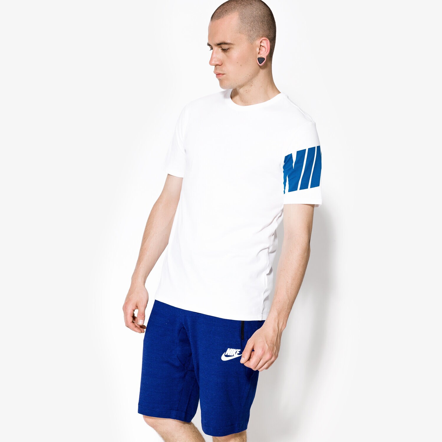 Koszulka, t-shirt sportowy męski NIKE T-SHIRT SS TEE HYBRID NK BLK SLV 847605100 BIAŁY