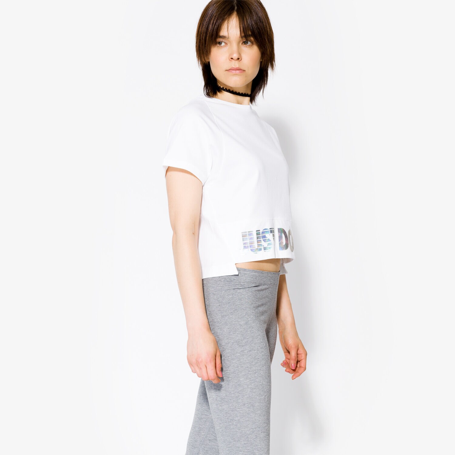Spodnie sportowe damskie NIKE LEGGINGS W NSW LGGNG HOLOGRAM 886257091 SZARY